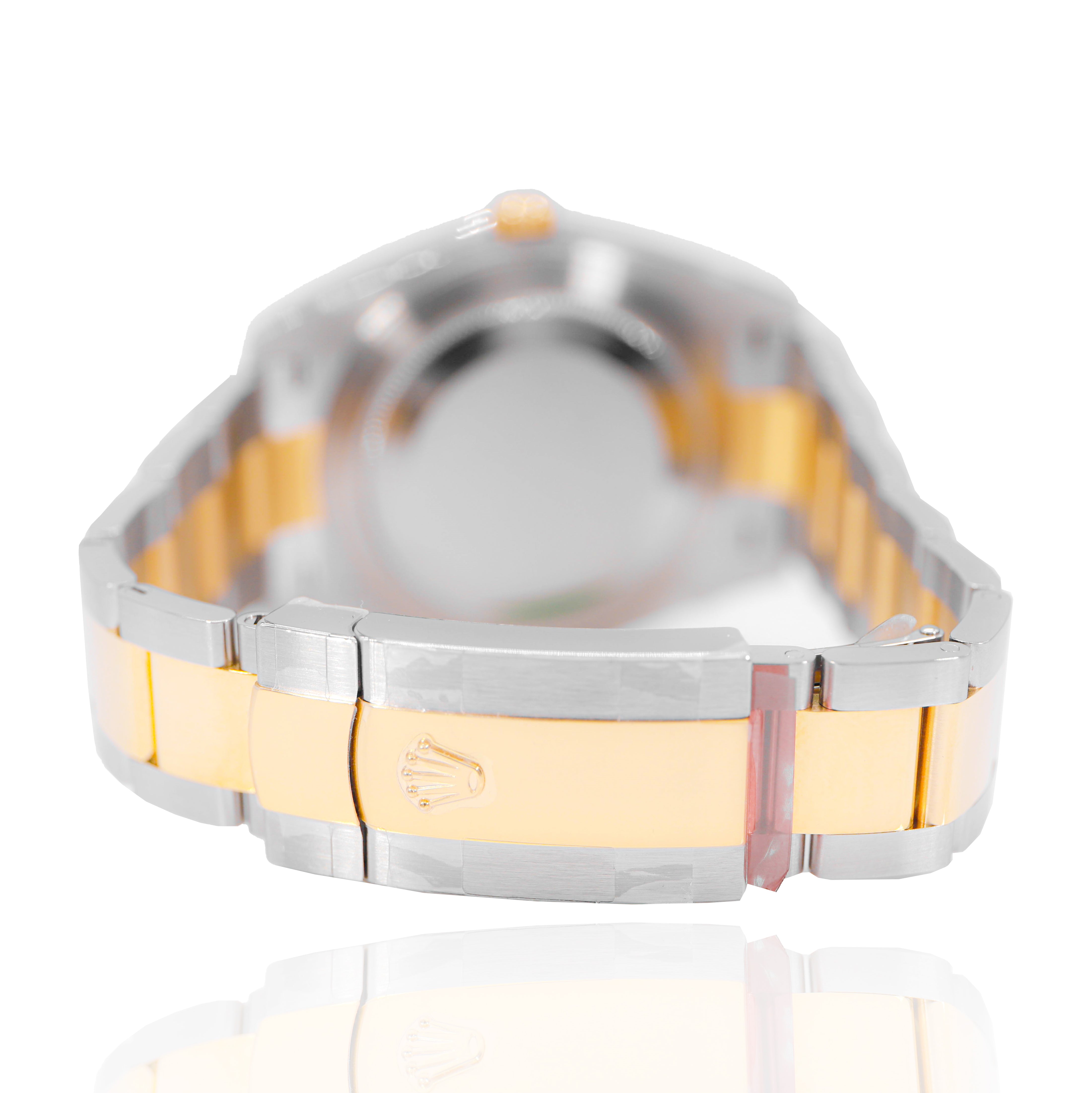 Rolex 126333 Datejust 41mm Mens Oyster Two-Tone 18K Gold Fluted Bezel & Champagne Dial