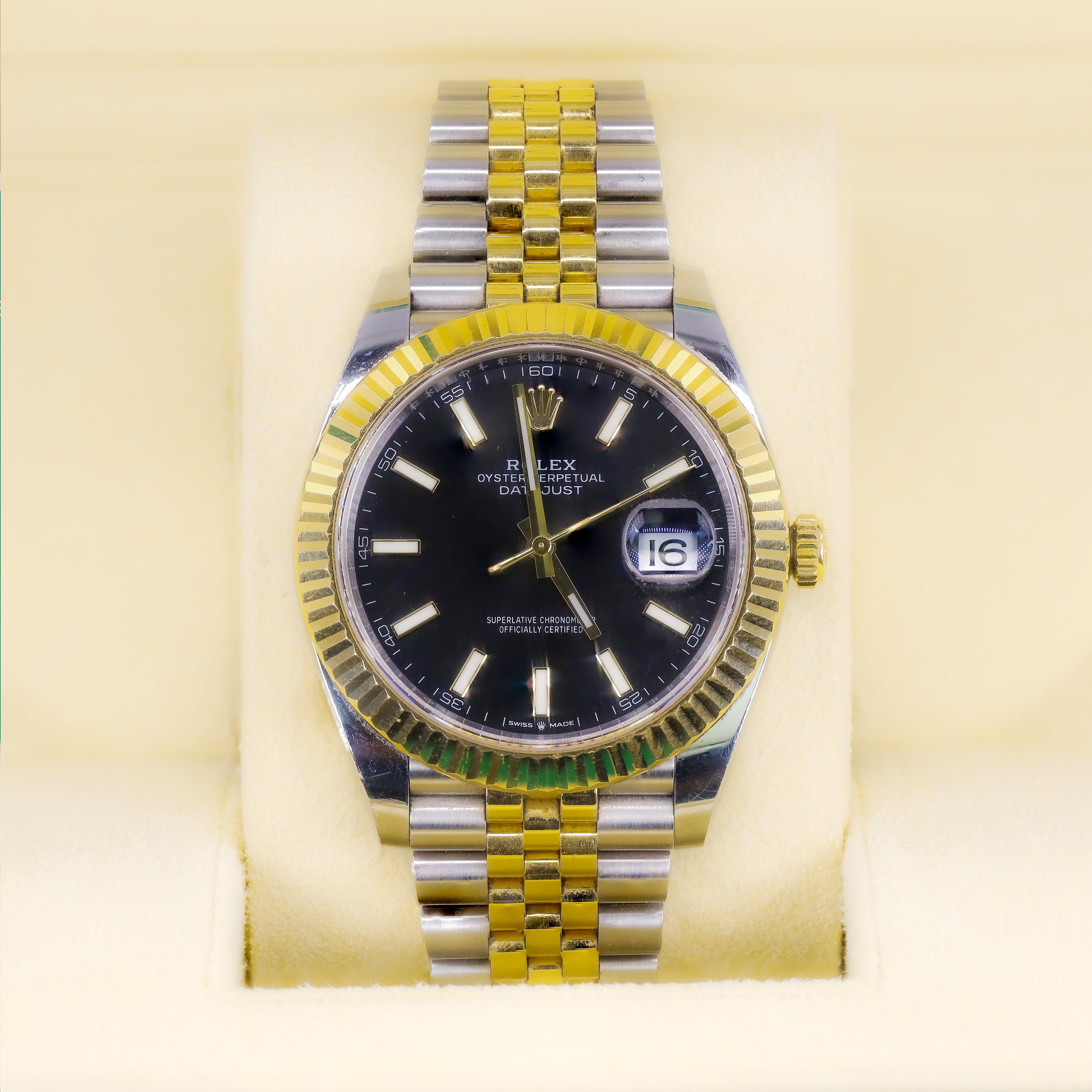 Rolex 126333 Datejust 41mm Jubilee Two-Tone 18K Gold Fluted Bezel & Black Marker Dial