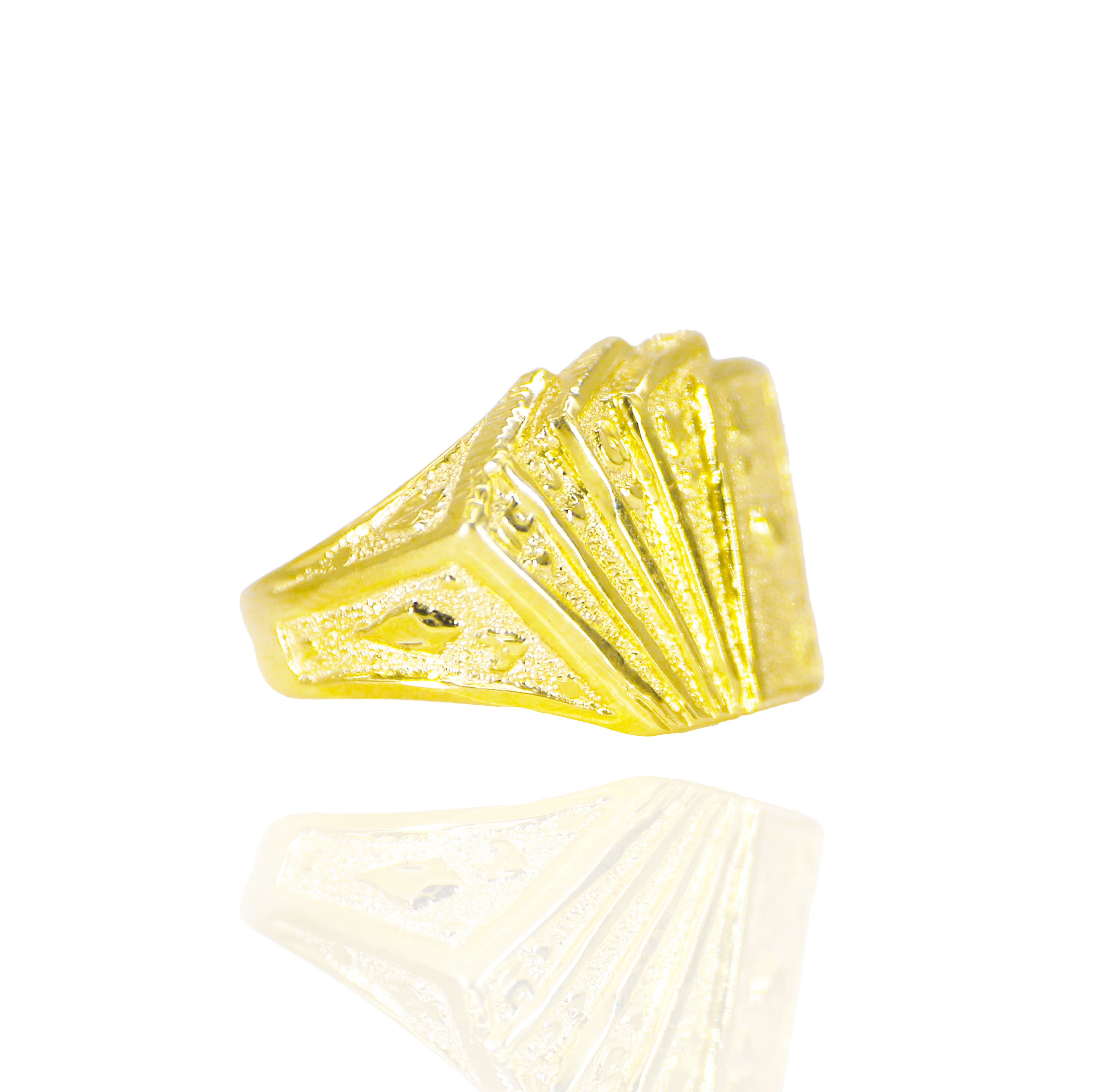 Card Poker Gold Ring