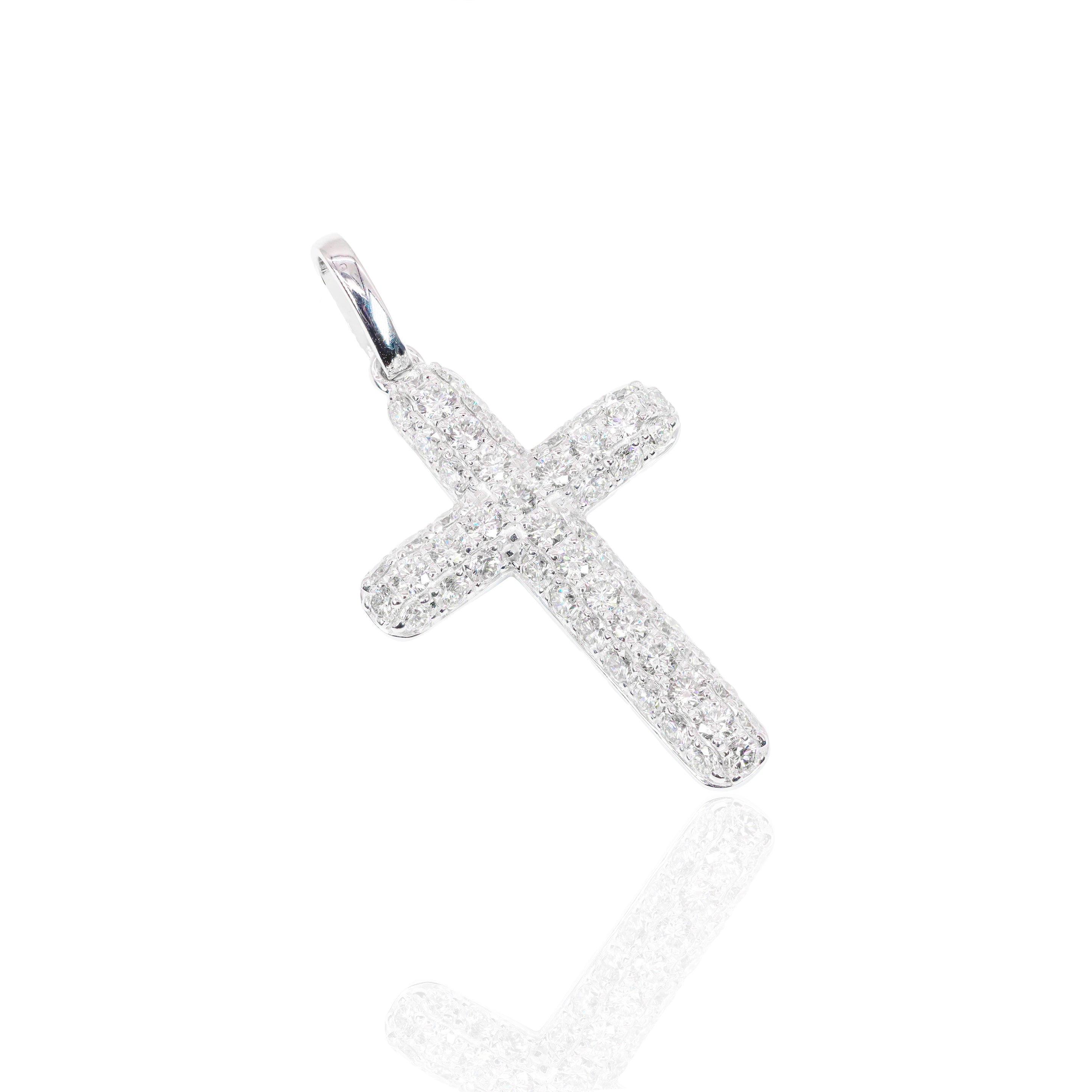 Curved Round Cross Diamond Pendant