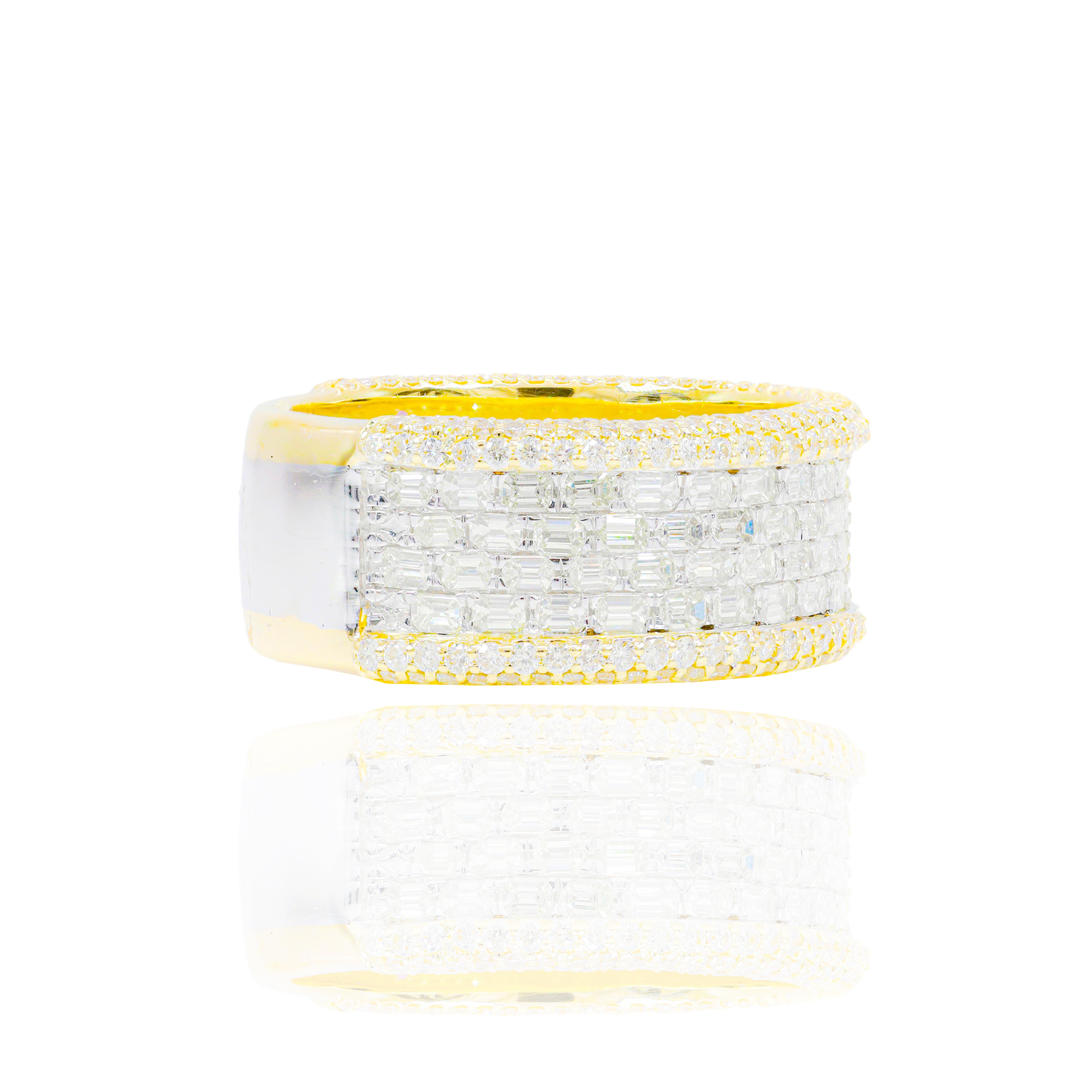 Emerald Cut Diamond Band