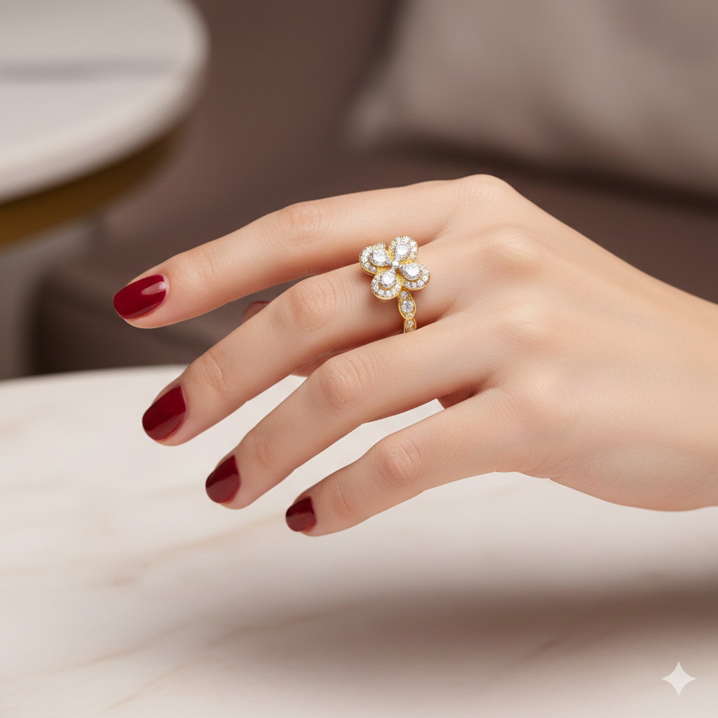 Clover Diamond Ring