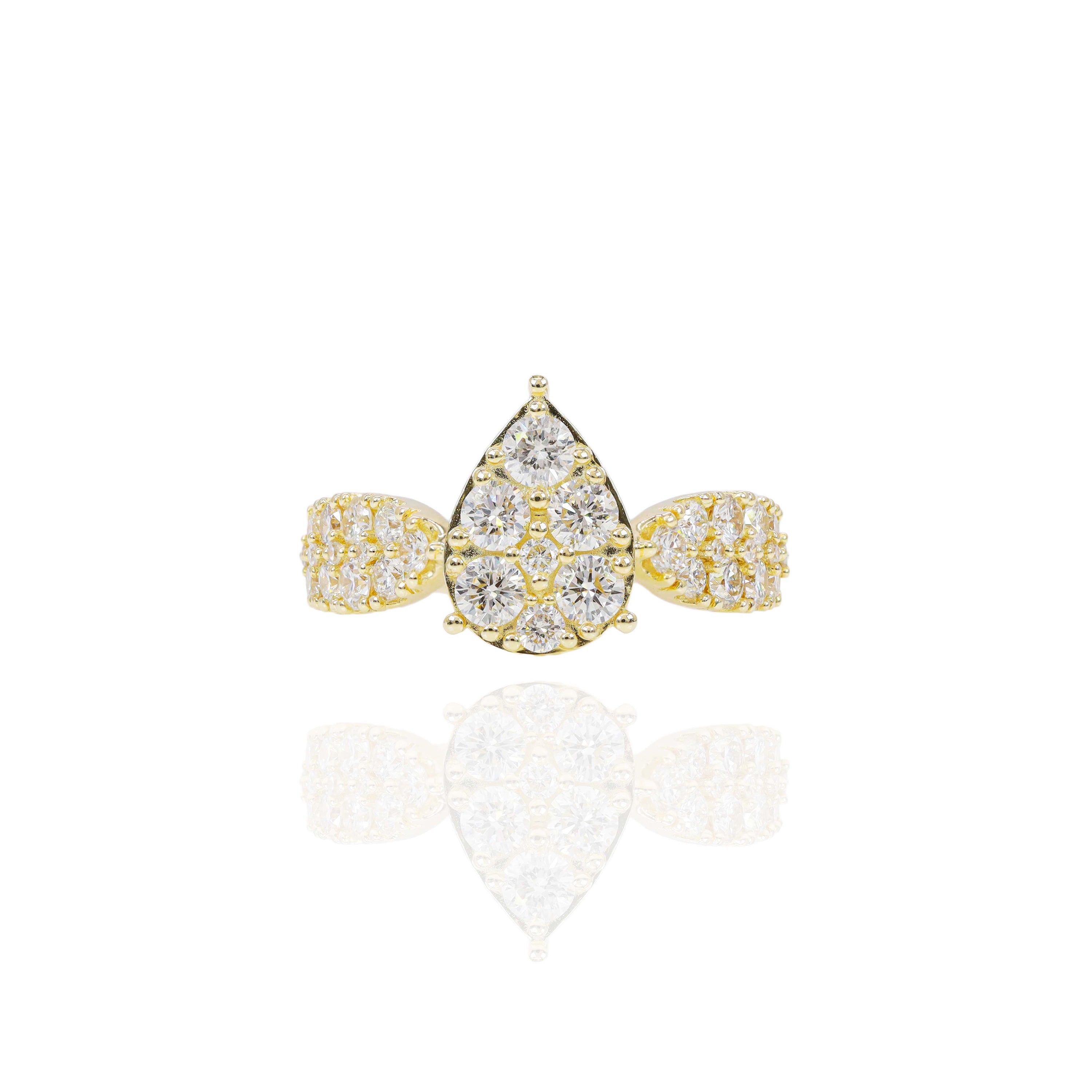 Pear Shape Diamond Cluster Engagement Ring & Band