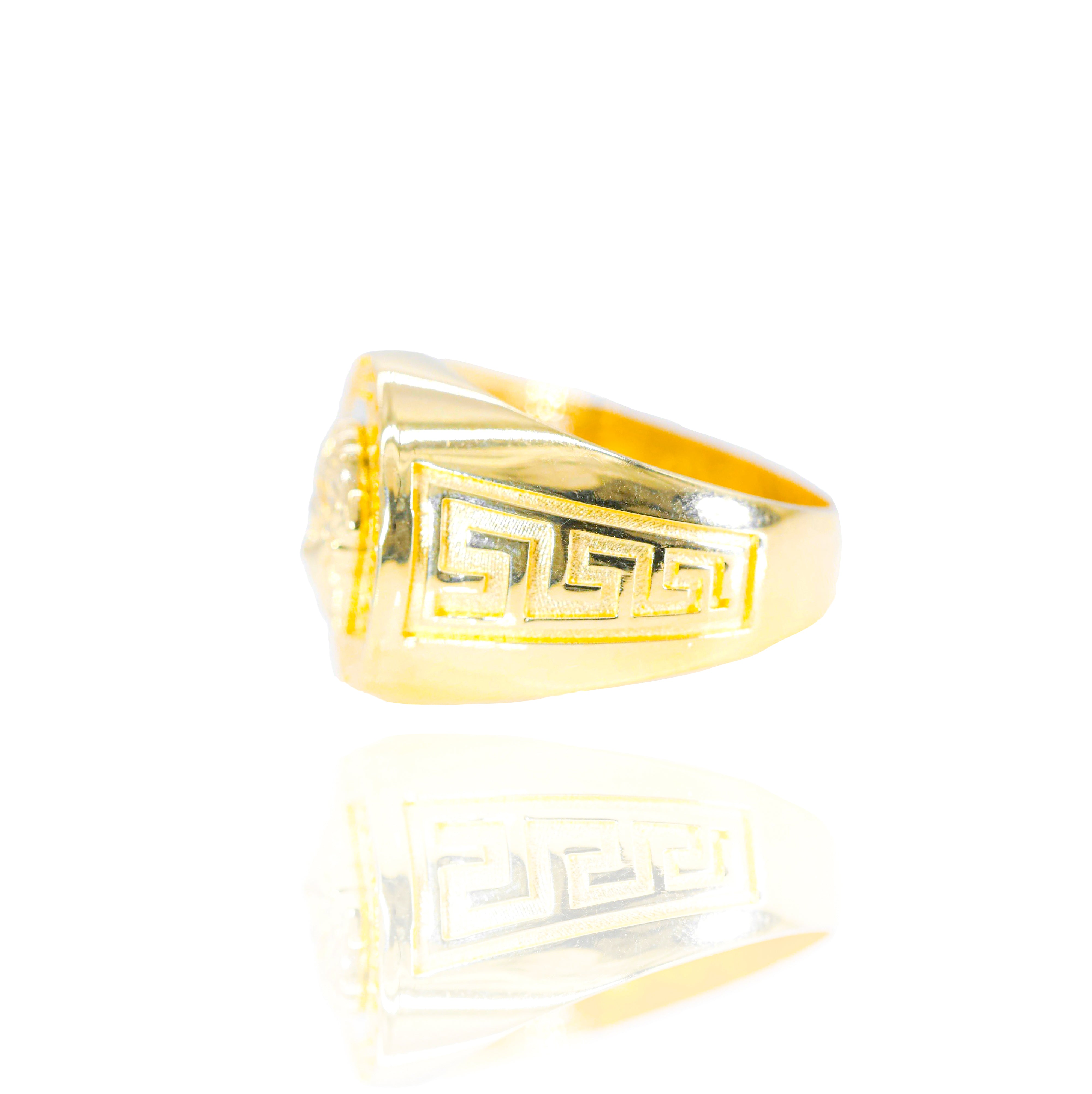 3D Medusa w/ Design Border Gold Ring