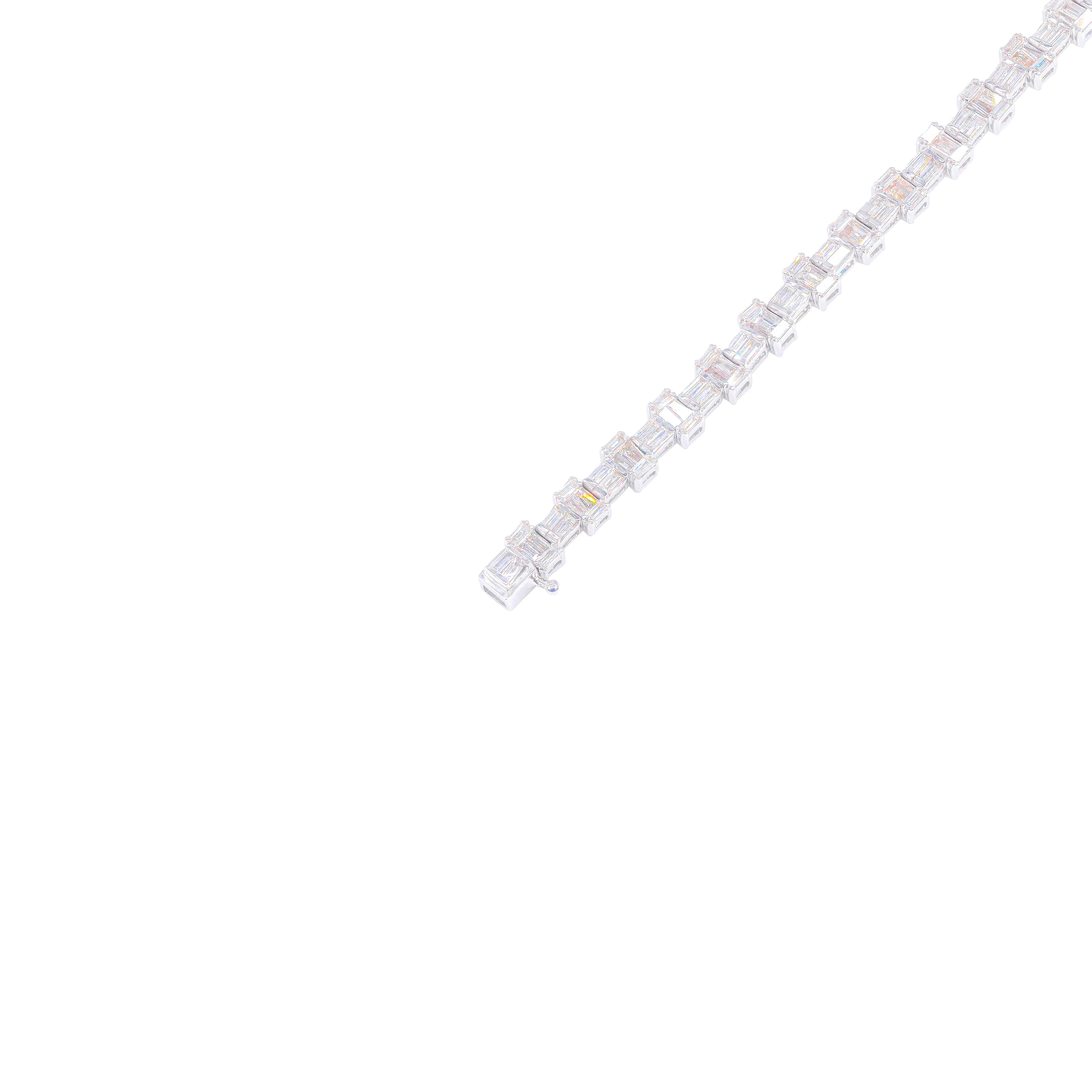 Alternating Pattern Baguette Diamond Bracelet