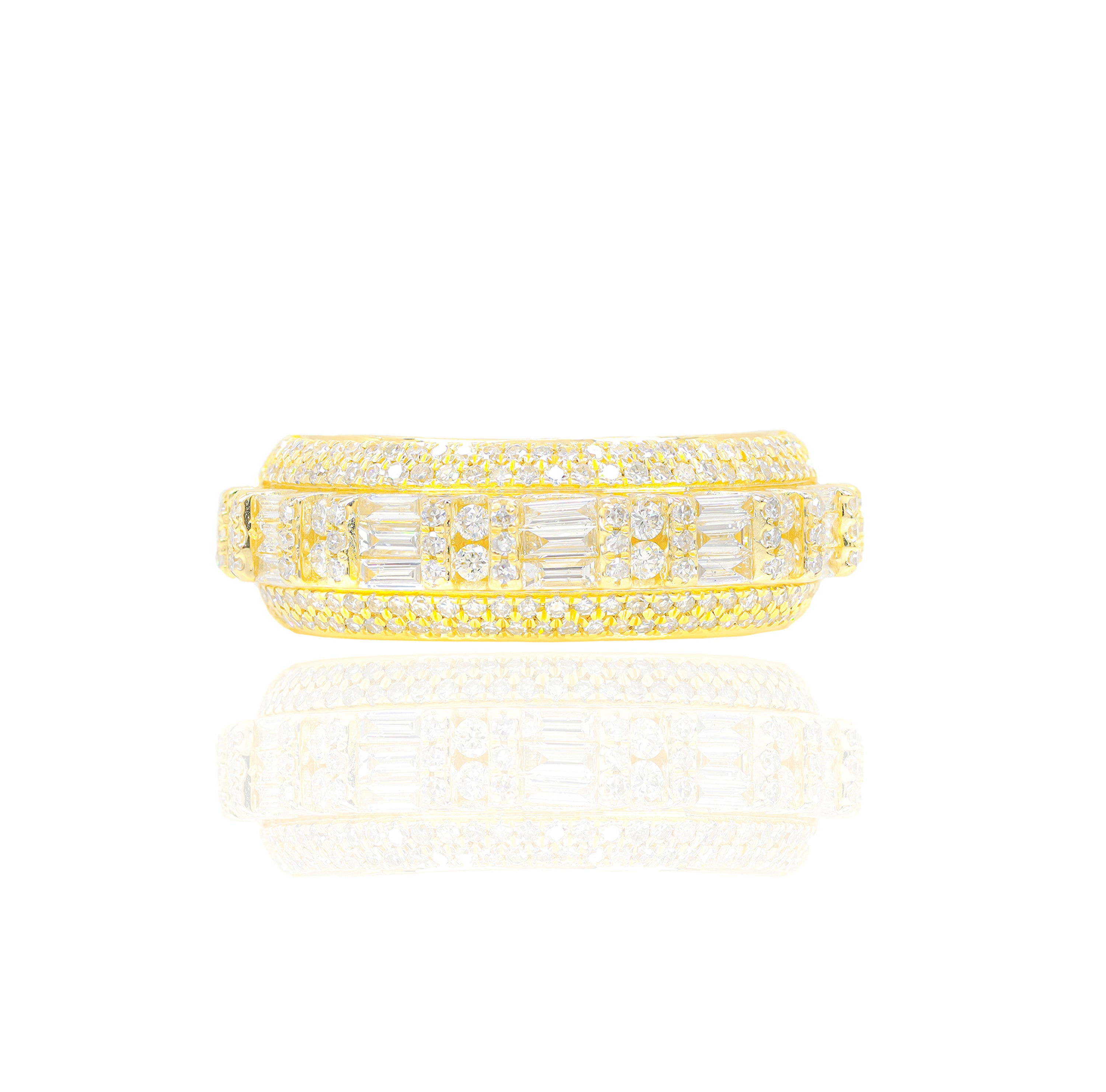 Baguette Center & Round Diamond Ring Band