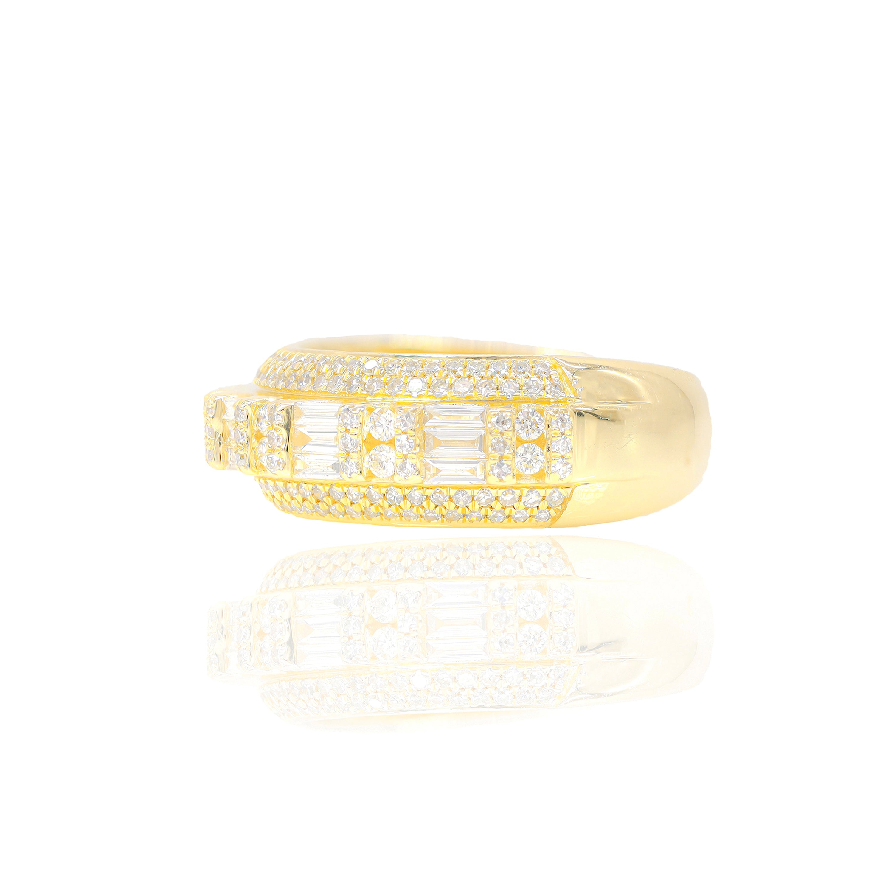 Baguette Center & Round Diamond Ring Band
