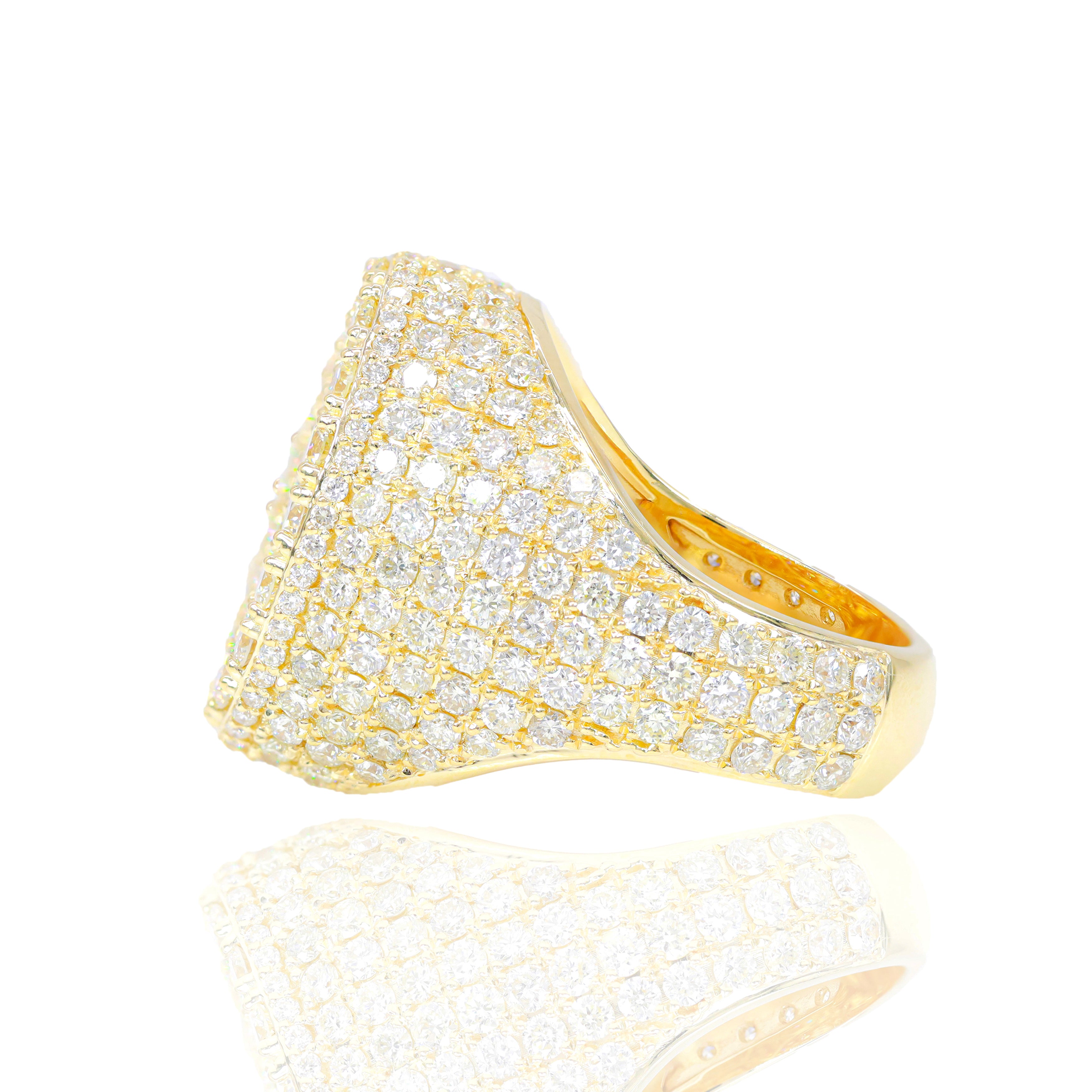 Oval Pauve Diamond Ring