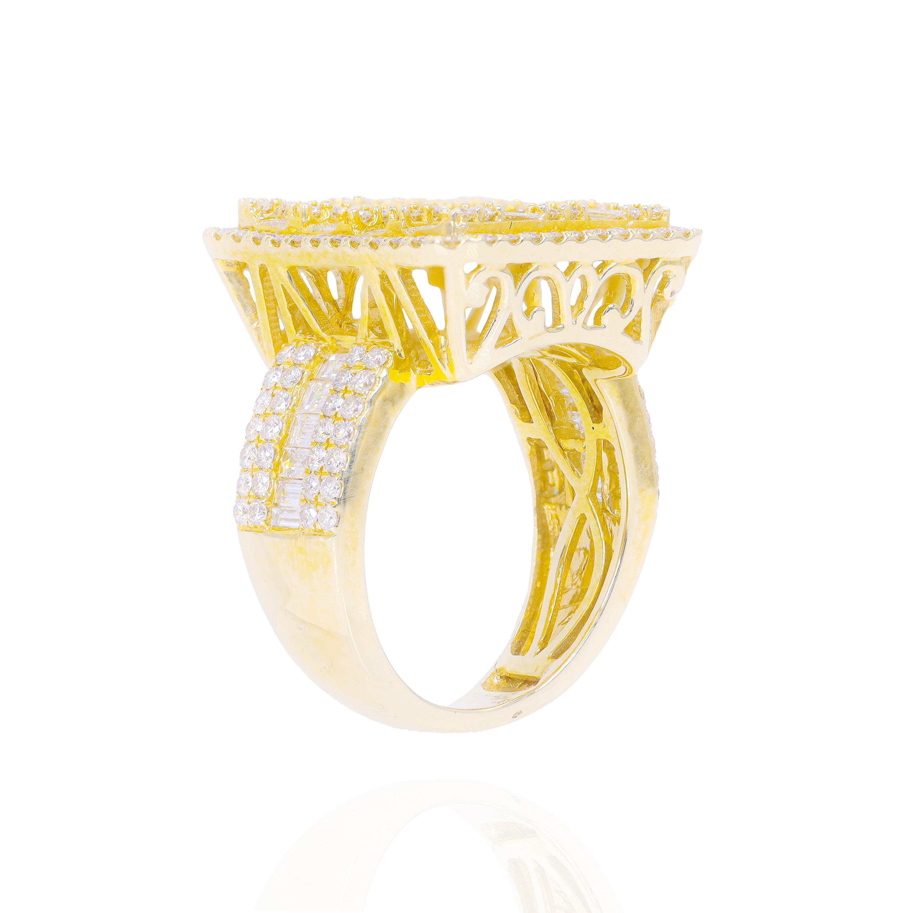 Emerald Shape Baguette & Round Diamond Ring
