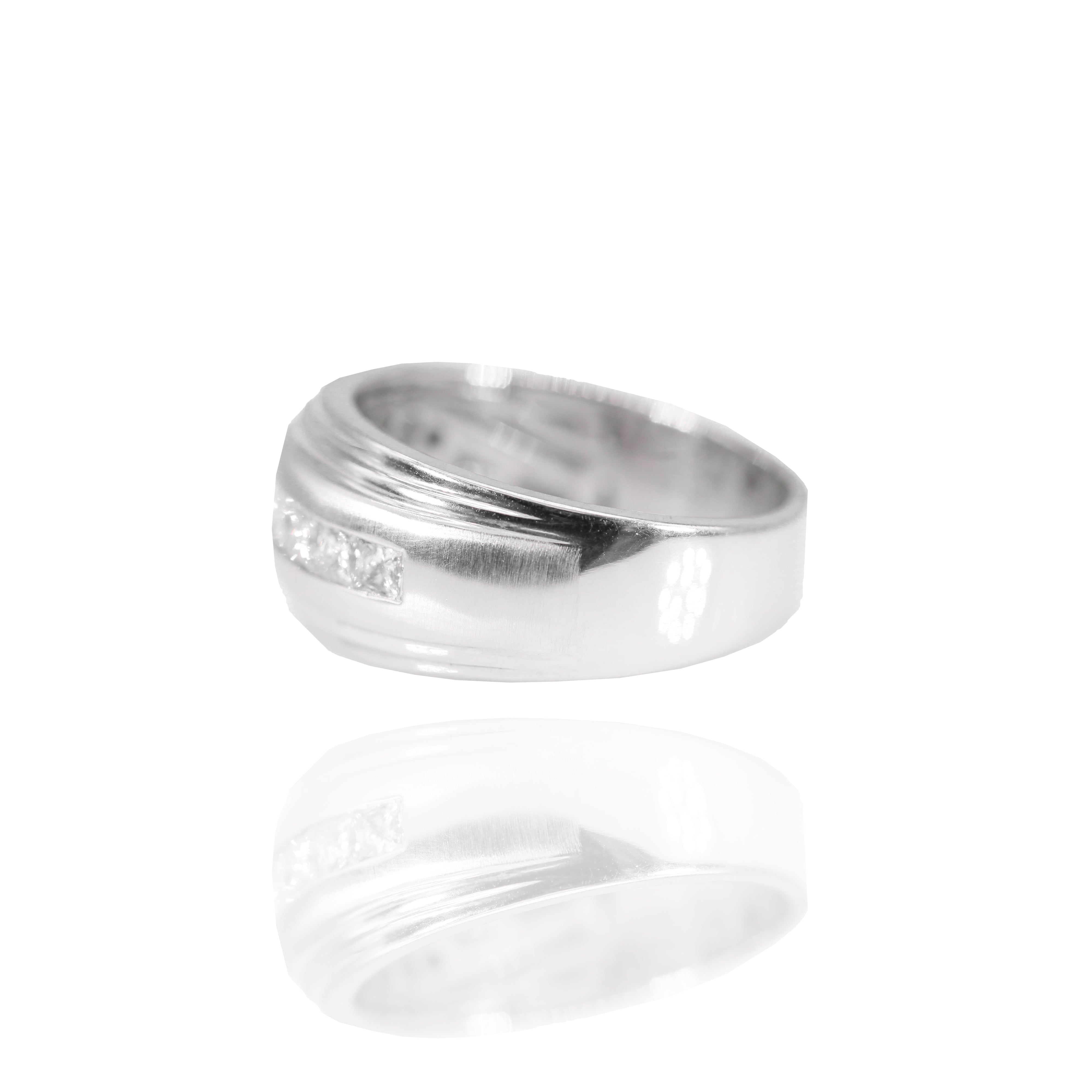 One Row Princess Cut Diamond Gold Band