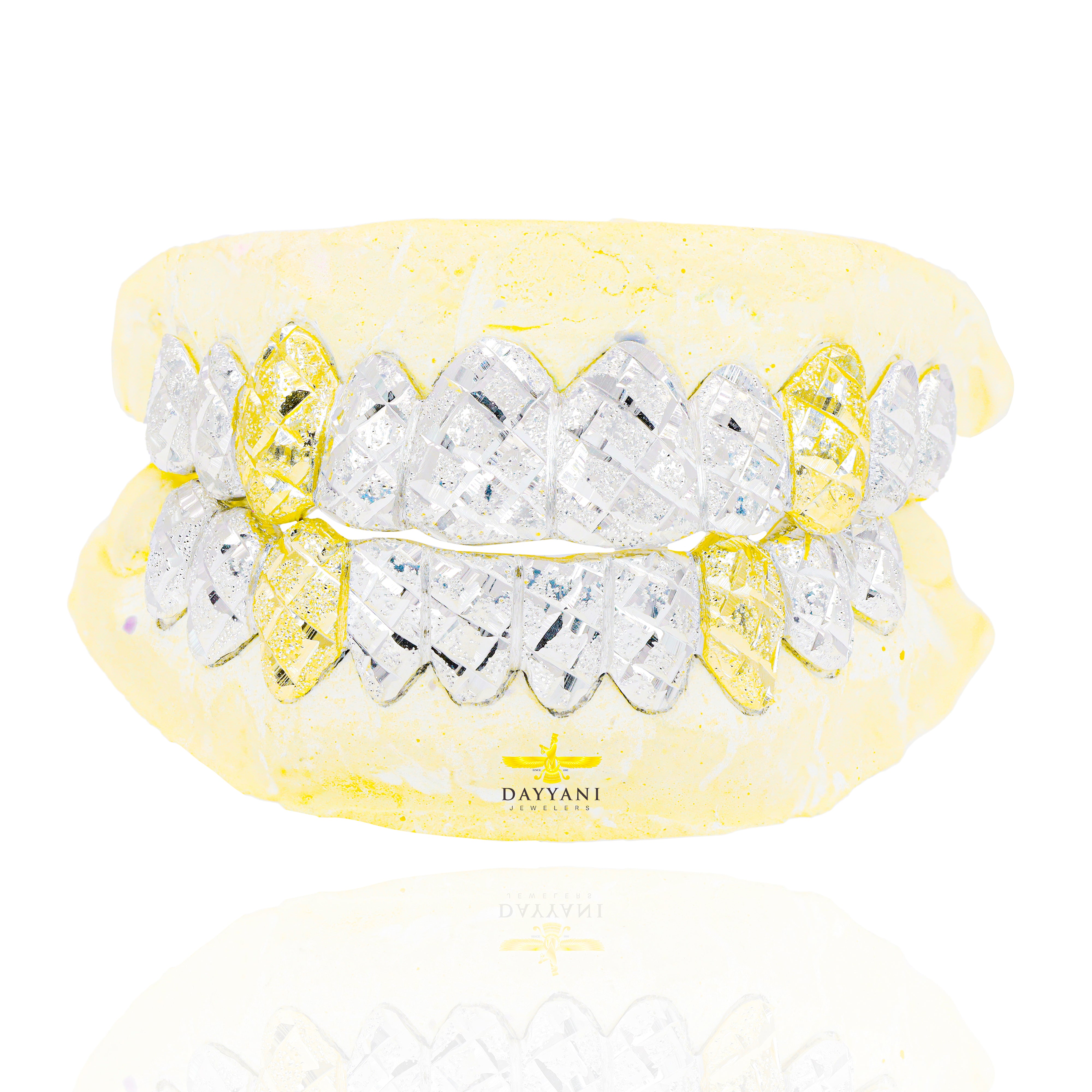 Custom 6 OR 8 Teeth Diamond Cut & Diamond Dust Gold Grillz with ANY Color Fangs