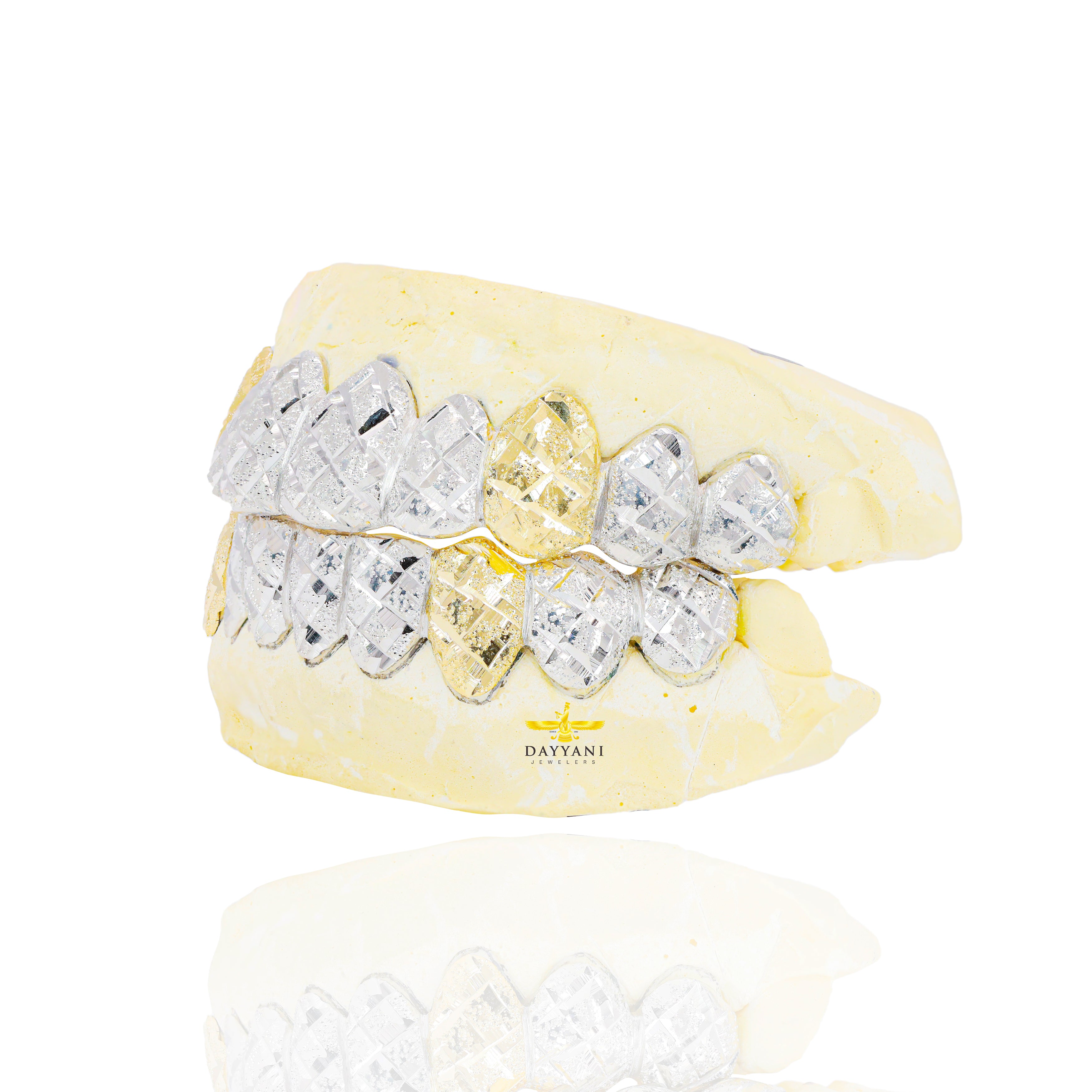 Custom 6 OR 8 Teeth Diamond Cut & Diamond Dust Gold Grillz with ANY Color Fangs