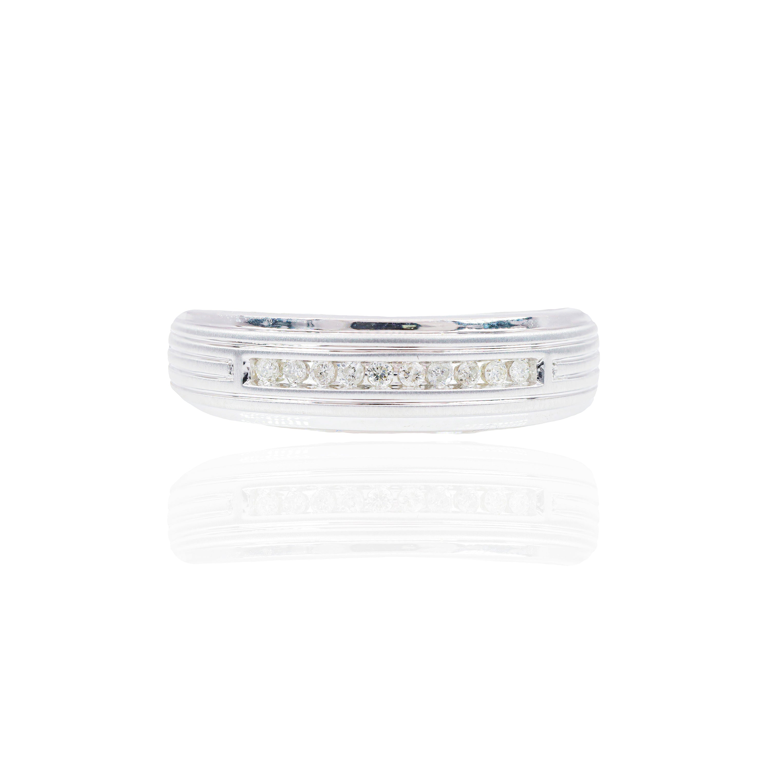 One Row Diamond with Stripes Men's Band