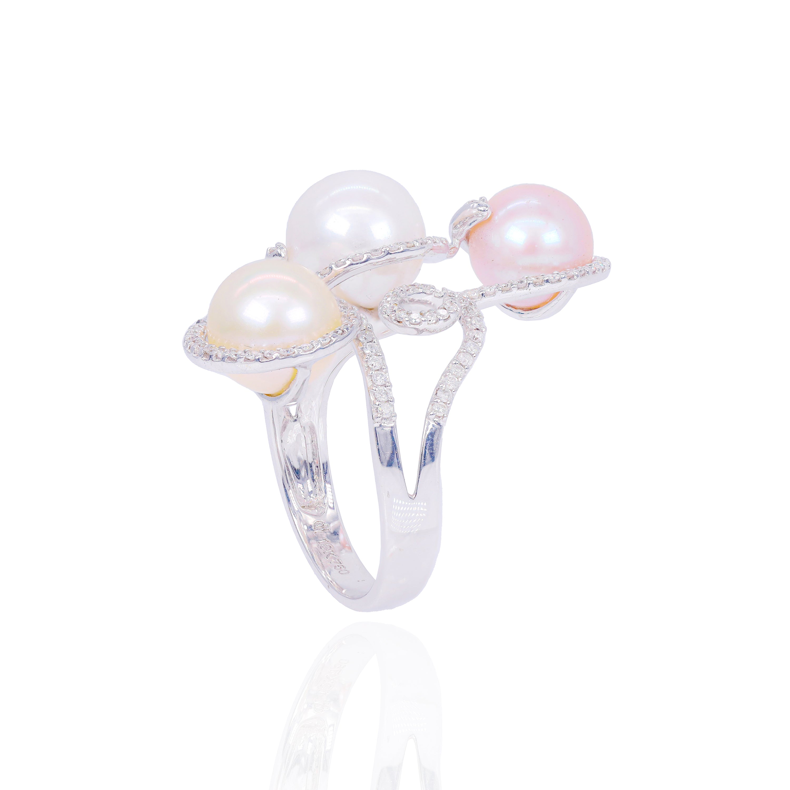 Tri-Color Water Pearl Diamond Ring
