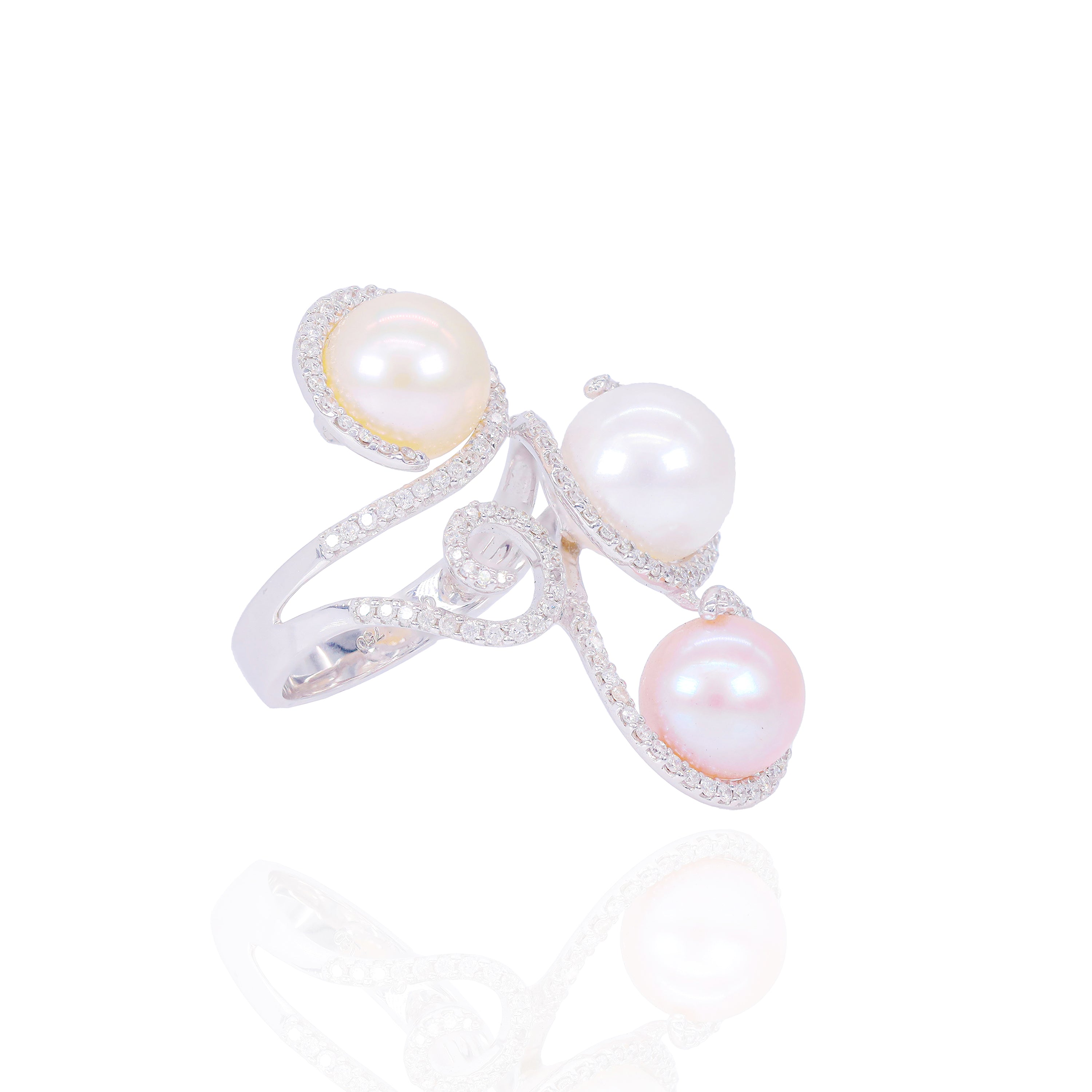 Tri-Color Water Pearl Diamond Ring
