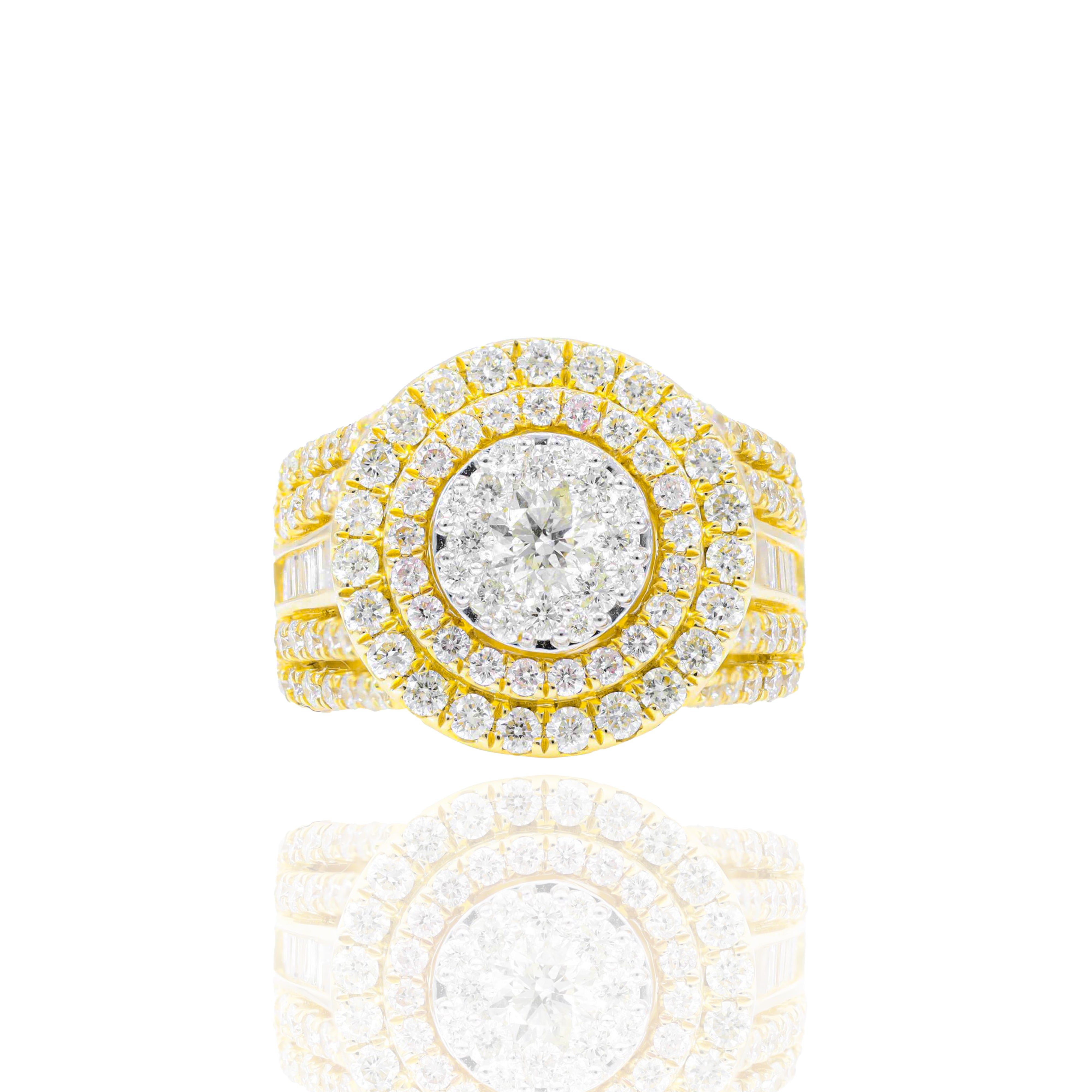 Center Round Diamond Engagement Ring w/ Double Halo