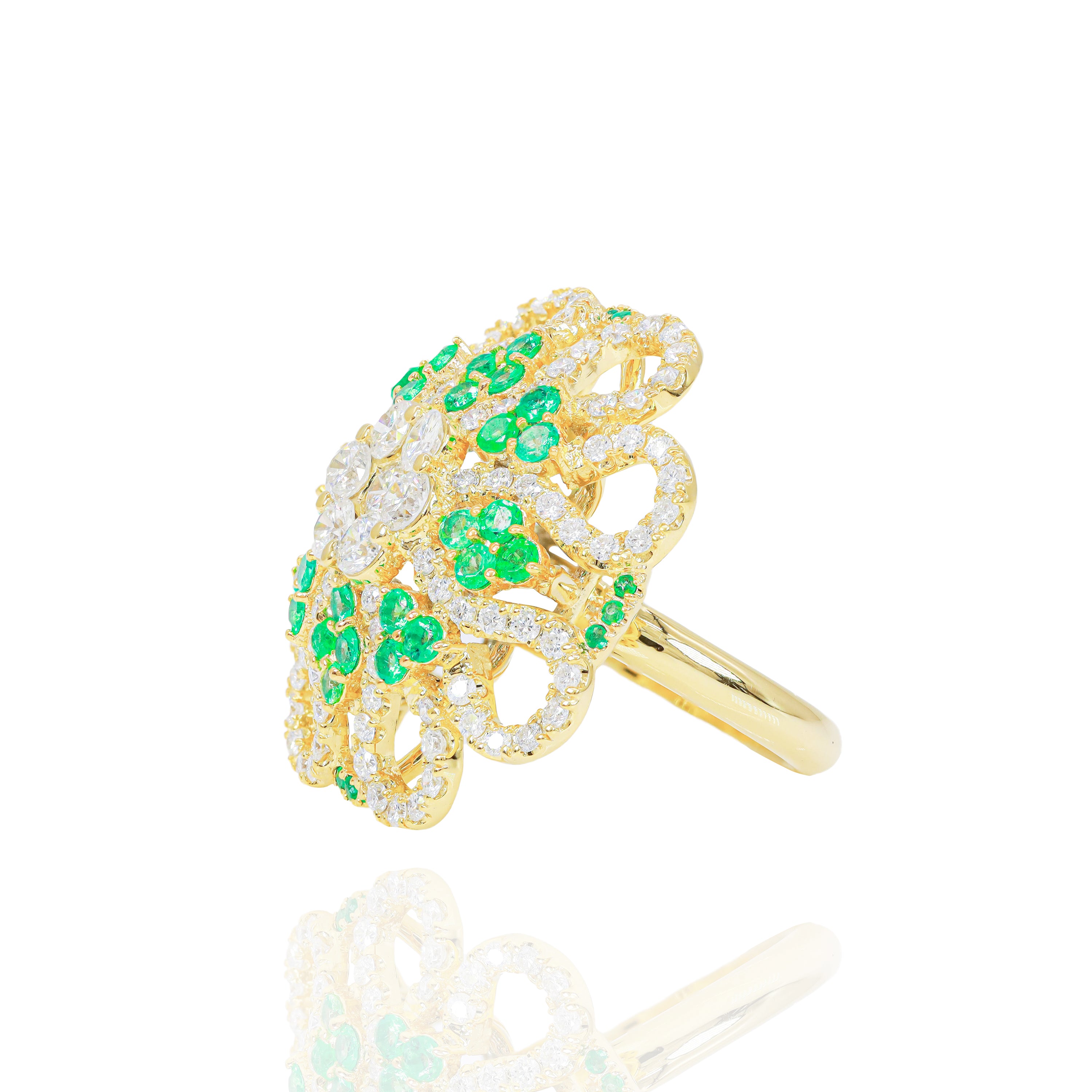 Green Emerald & Diamond Cluster Flower Ring