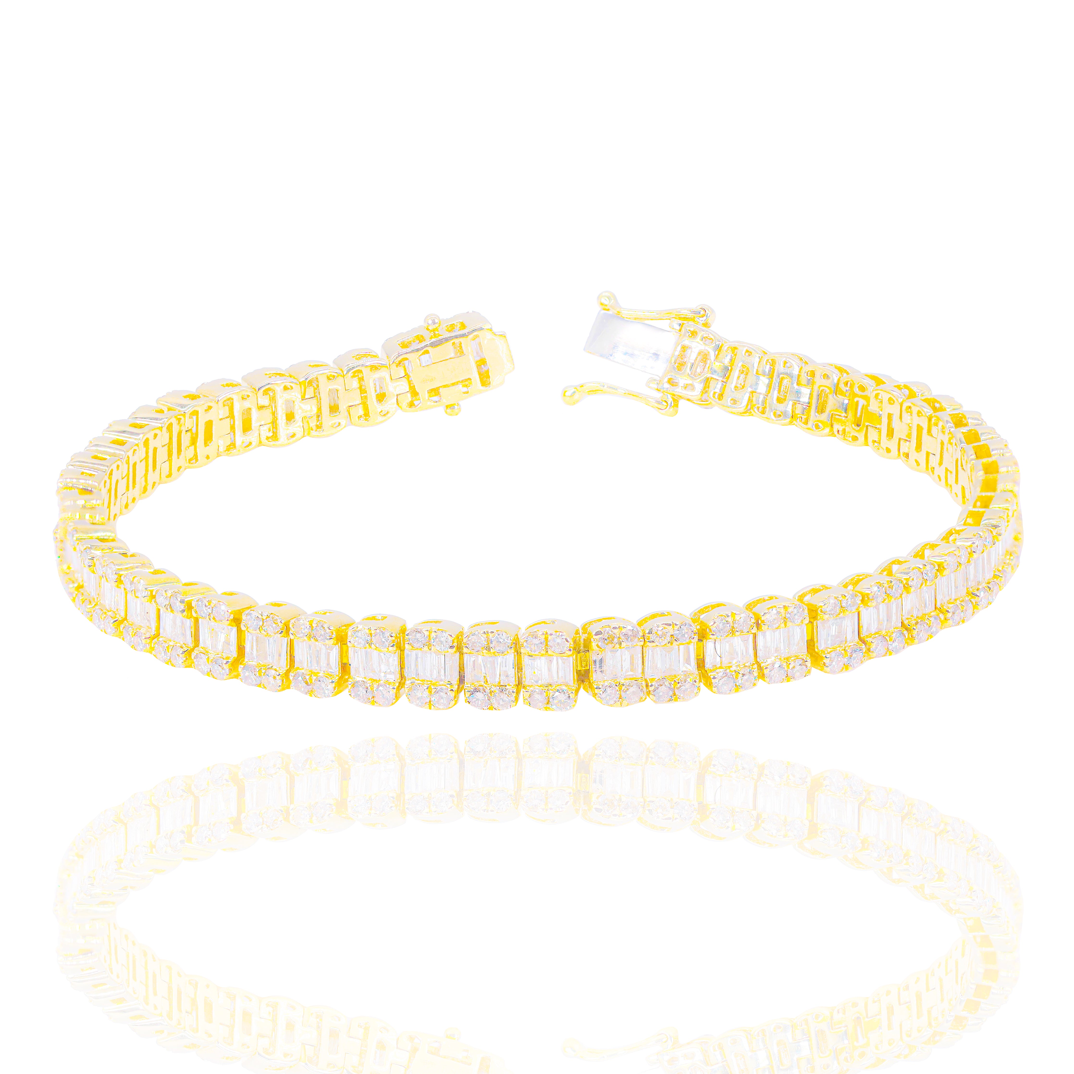 Oval Link Baguette & Round Diamond Bracelet