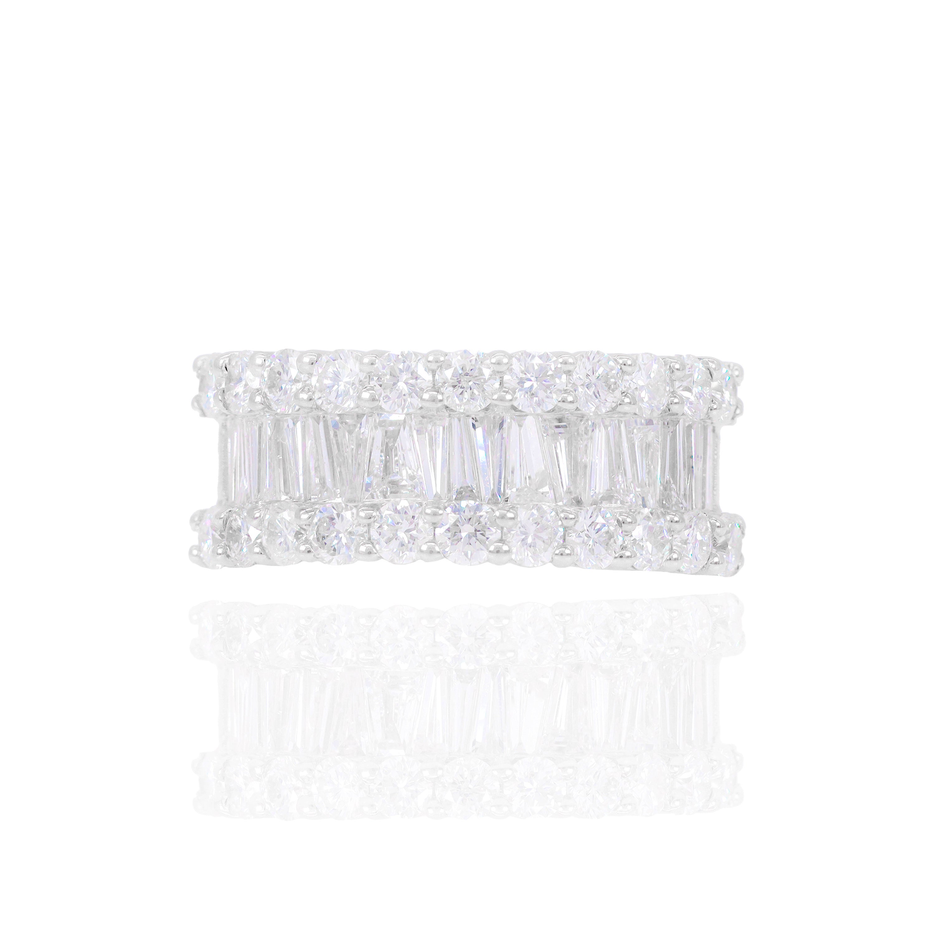 Tapered Baguettes with Side Border Round Diamond Ring Band