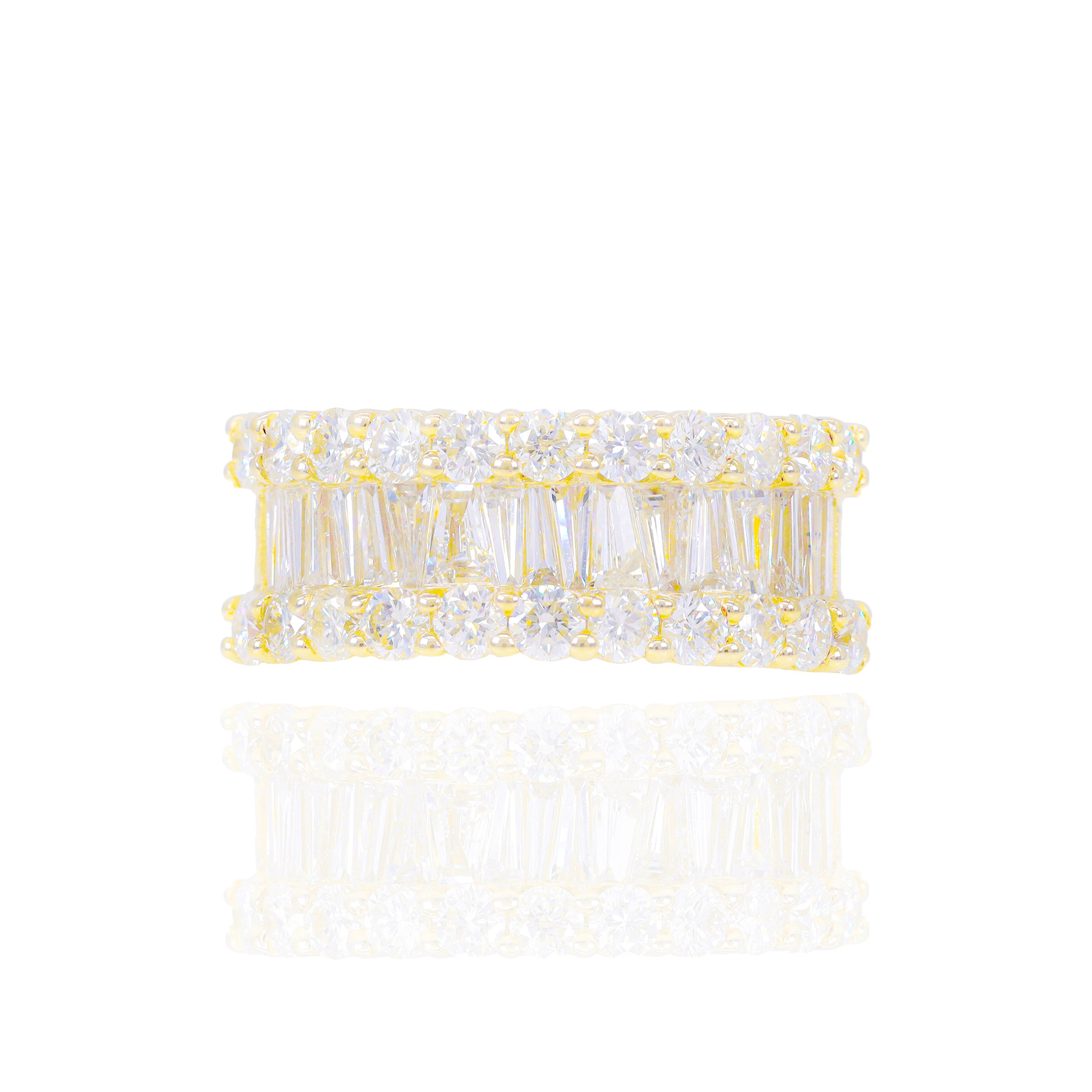 Tapered Baguettes with Side Border Round Diamond Ring Band