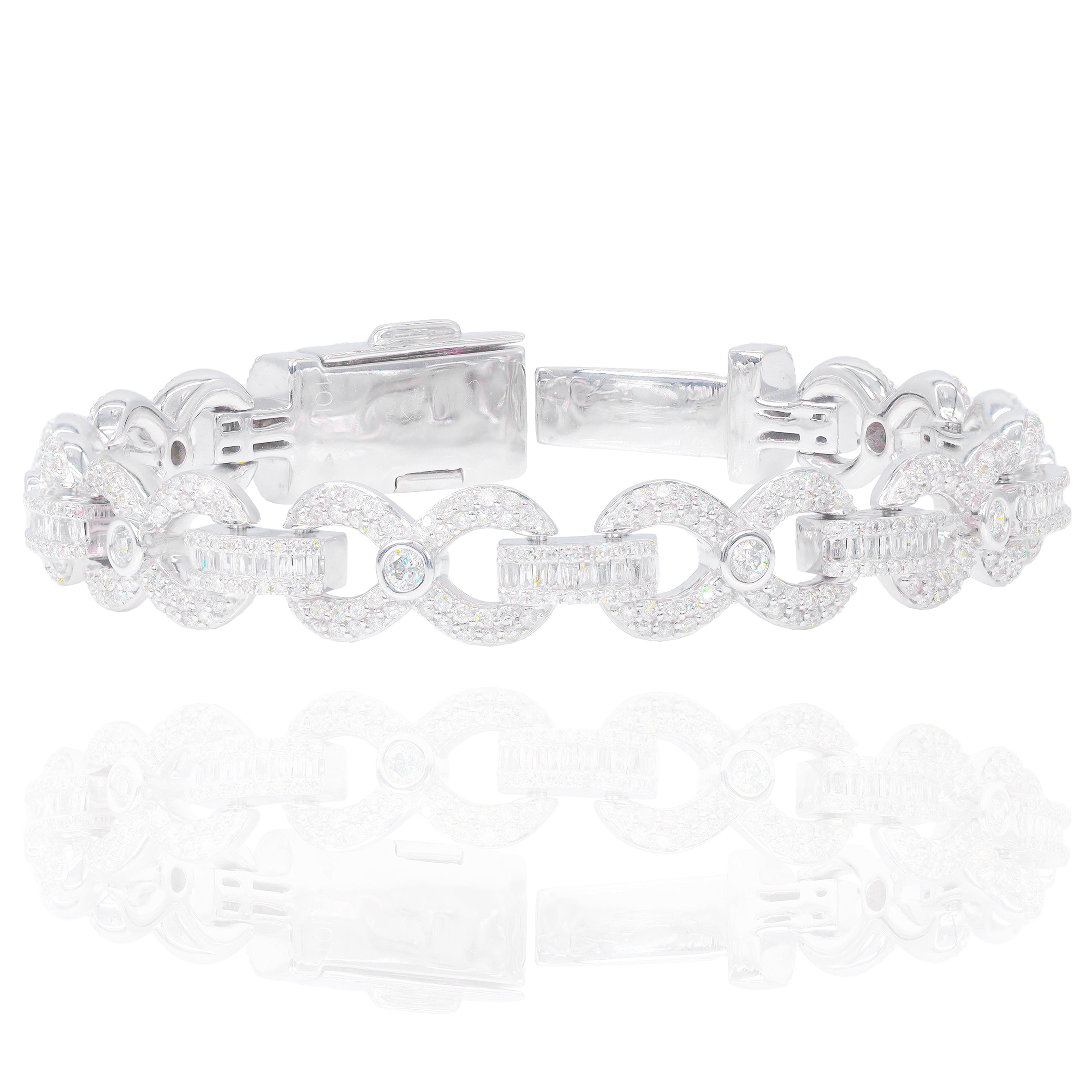 Infinity Link Bracelet w/ Baguettes and Round Diamonds