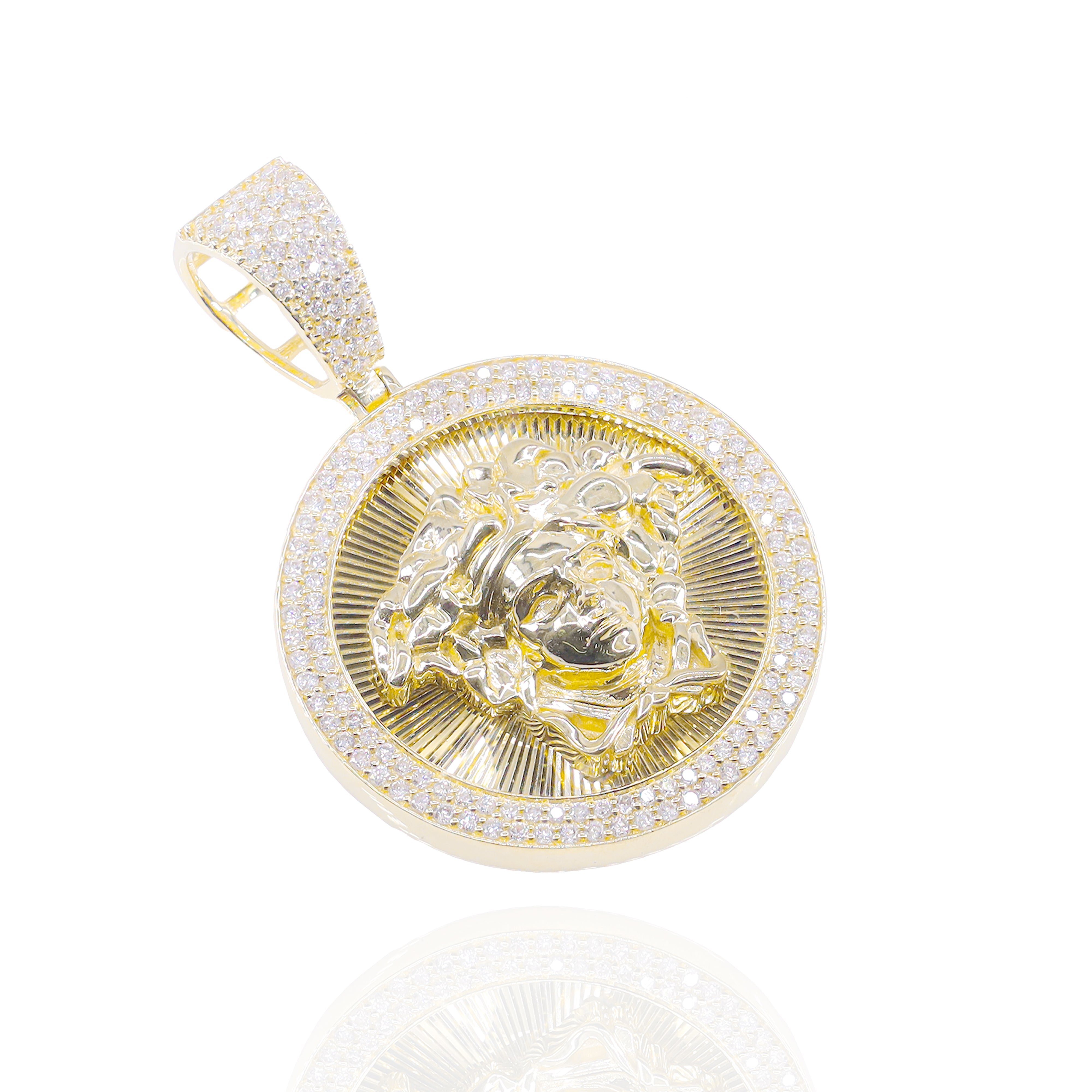 Diamond Fluted Medusa Medallion
