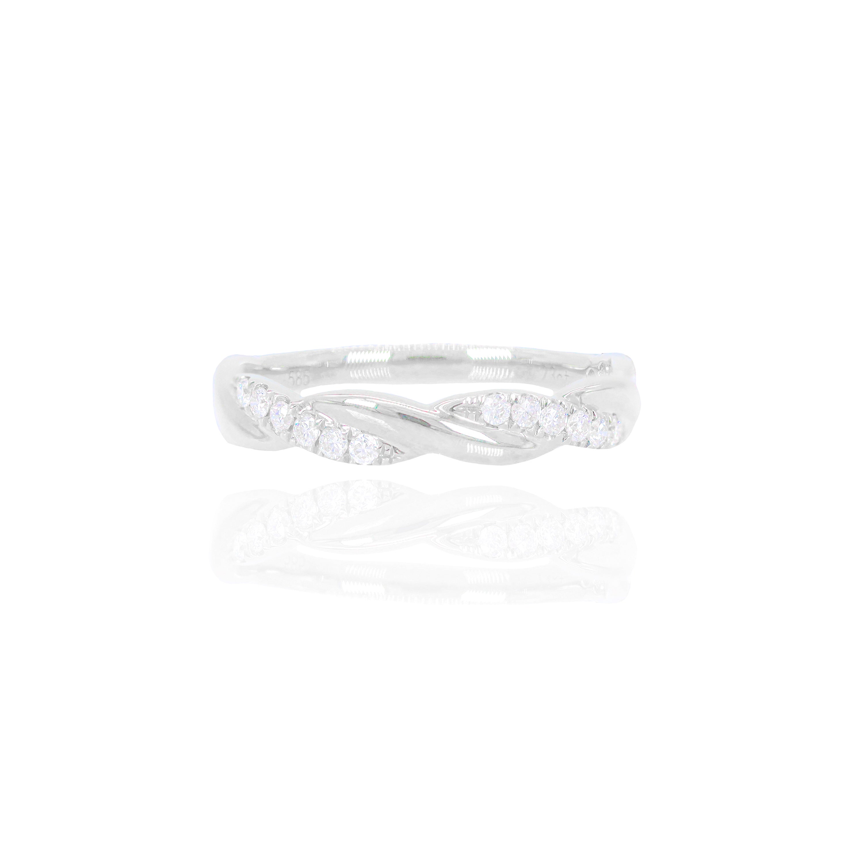 Woven Gold Diamond Ring