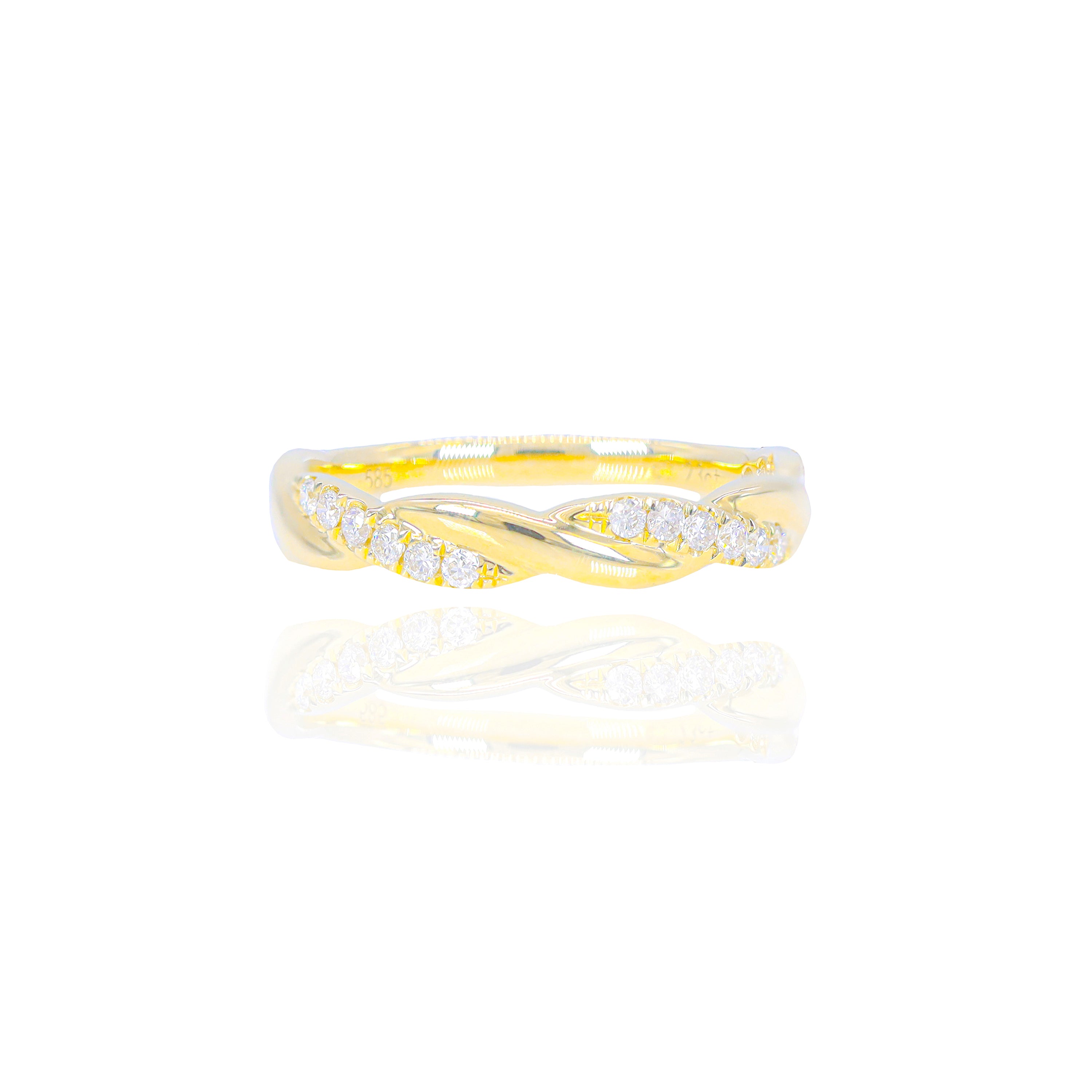 Woven Gold Diamond Ring