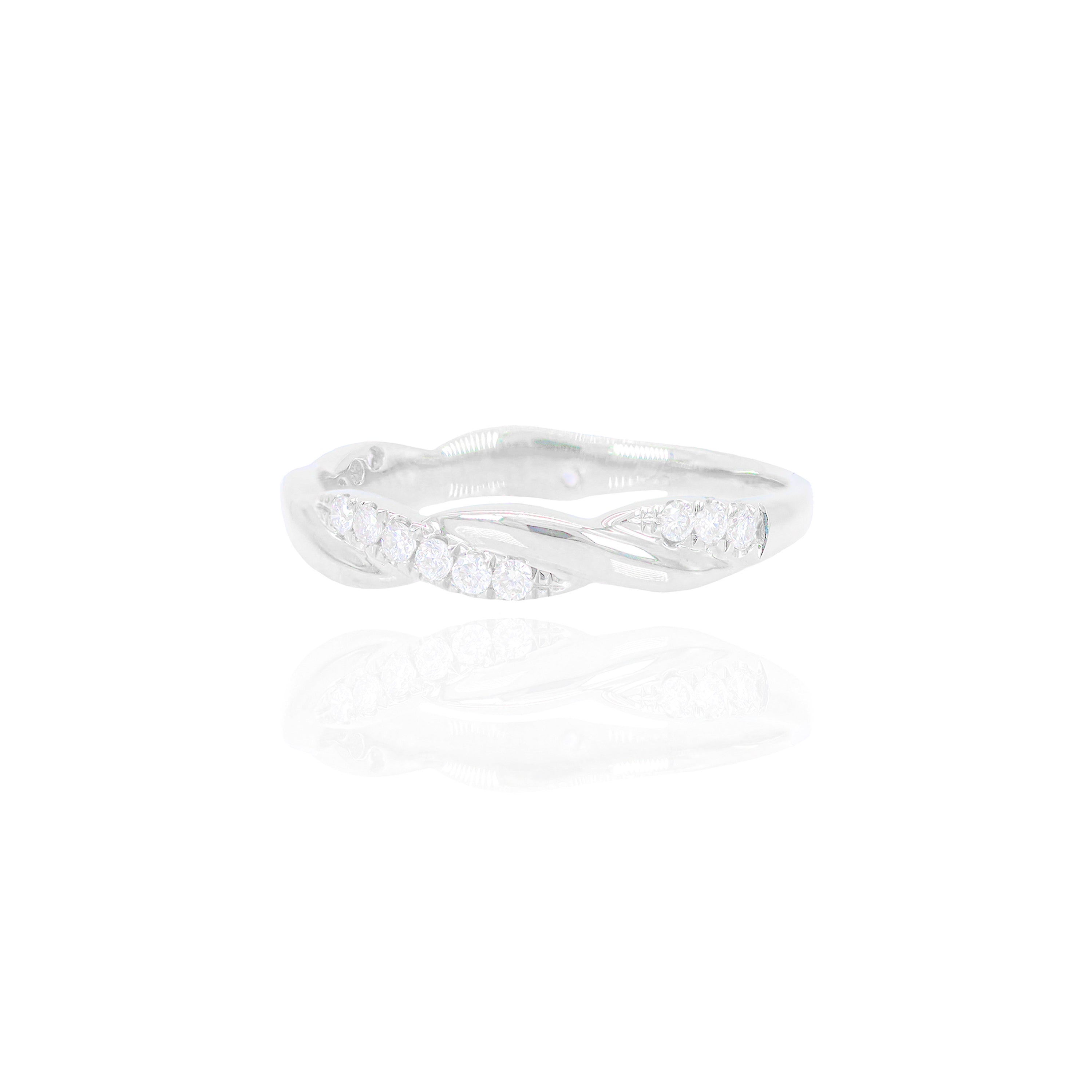 Woven Gold Diamond Ring