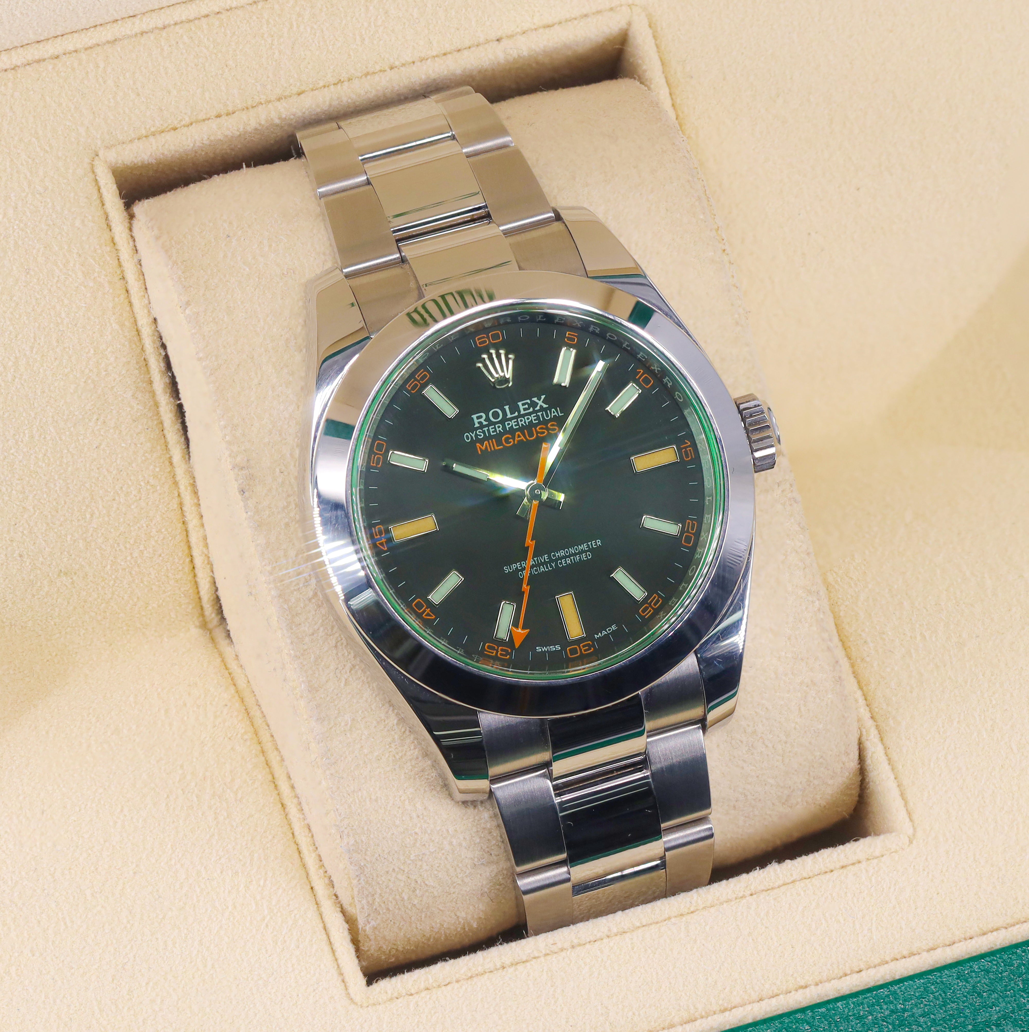 Rolex Milgauss 40mm 116400GV Mens Oystersteel Smooth Bezel & Intense Dial