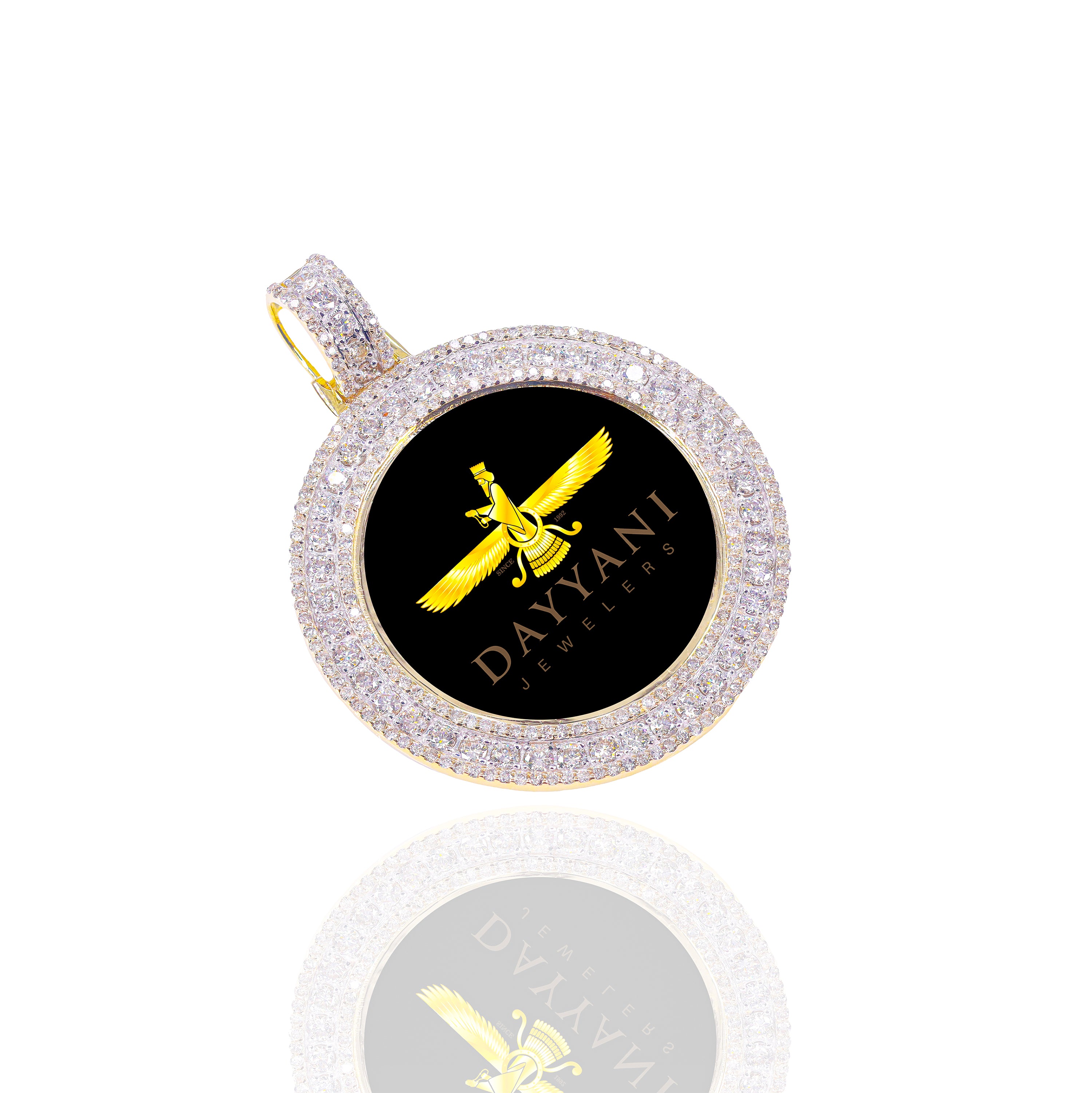 1.50 Inch Big Pointer Round Memory Diamond Pendant