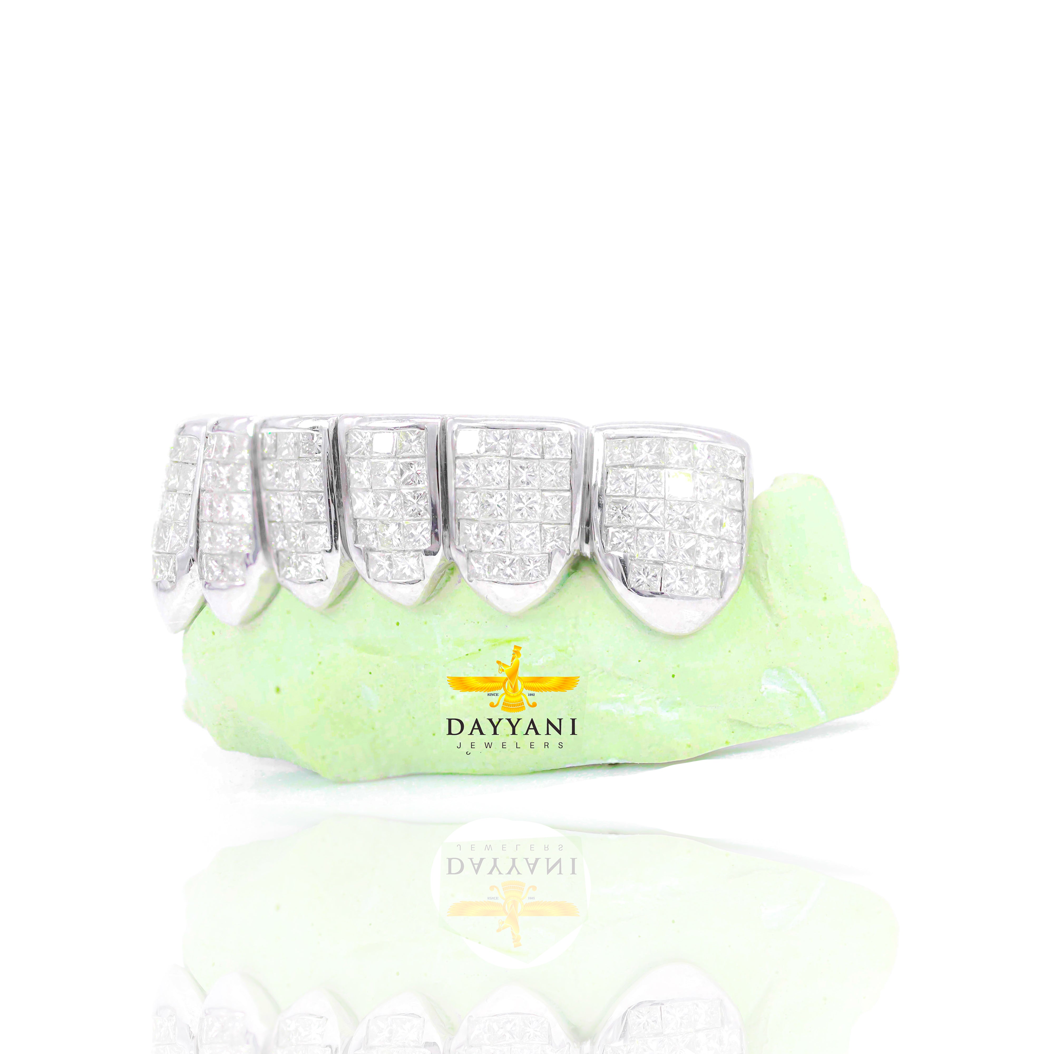Custom VS Diamond Grillz Hand Set Natural Princess Cut Diamond Gold Grillz (Invisible Setting)