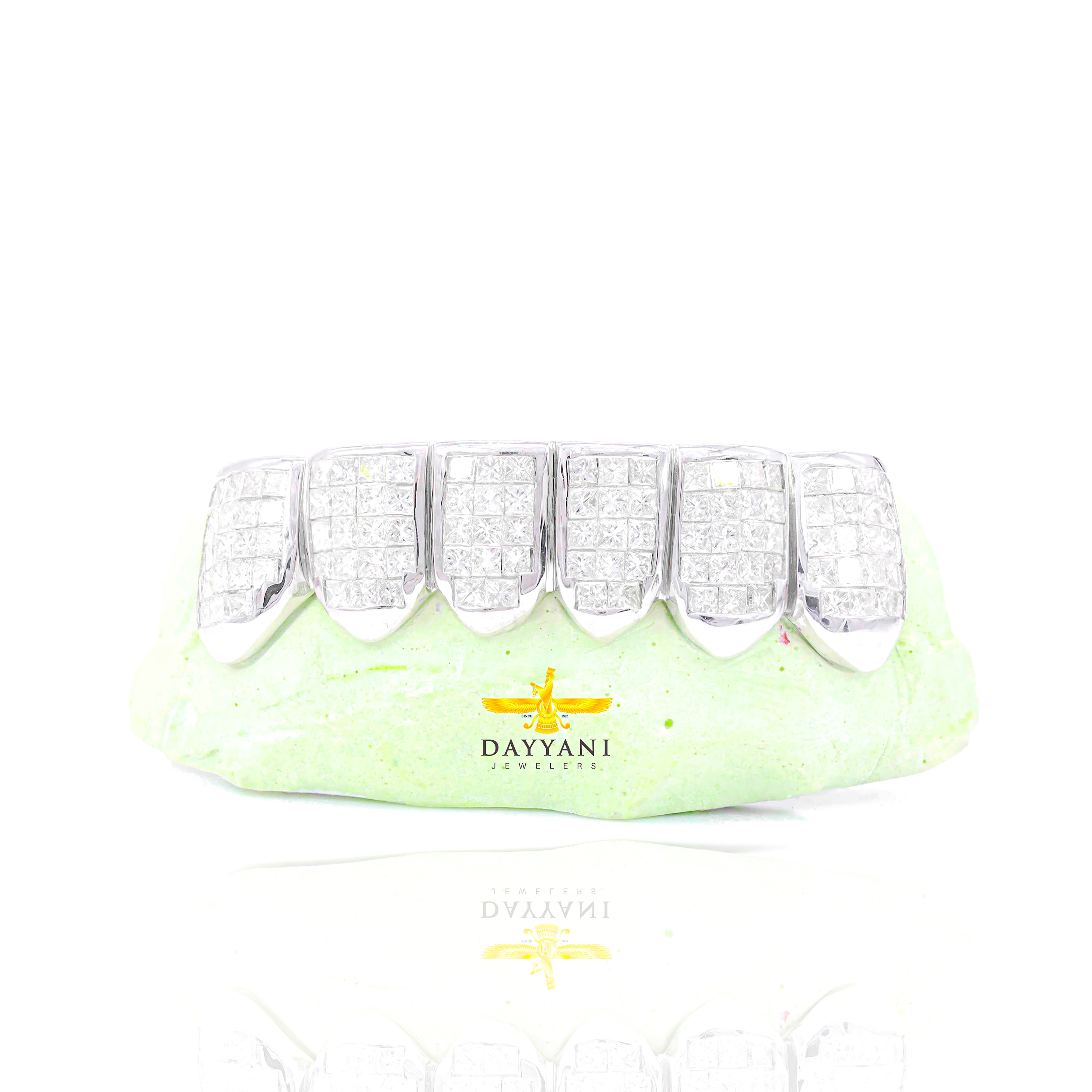 Custom VS Diamond Grillz Hand Set Natural Princess Cut Diamond Gold Grillz (Invisible Setting)