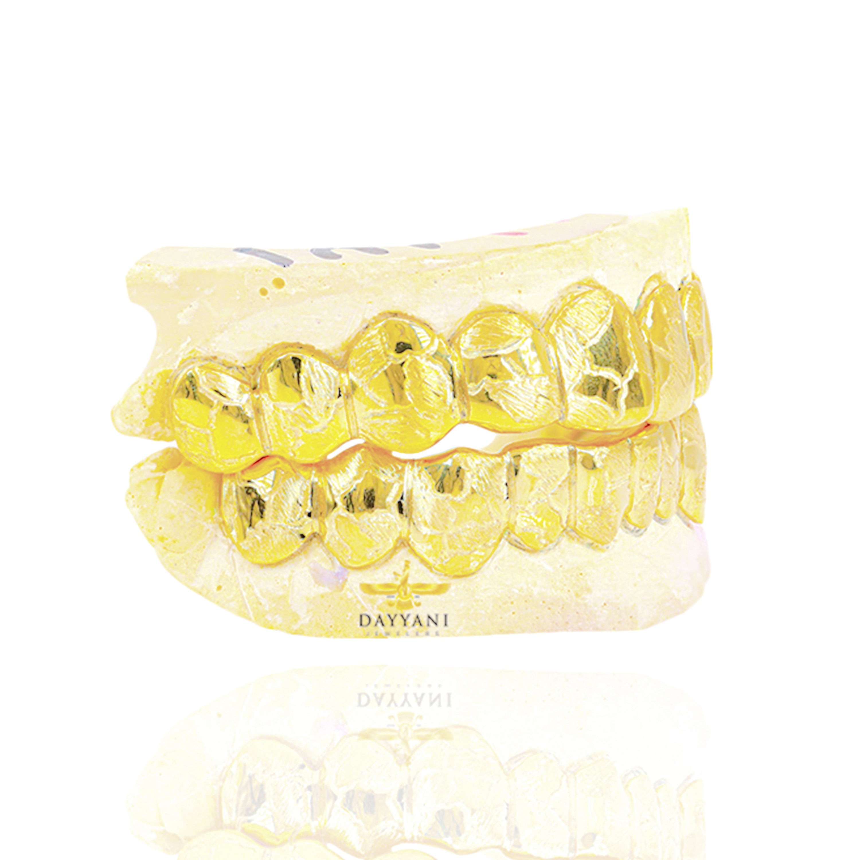 Custom Nugget Design Outline Gold Grillz