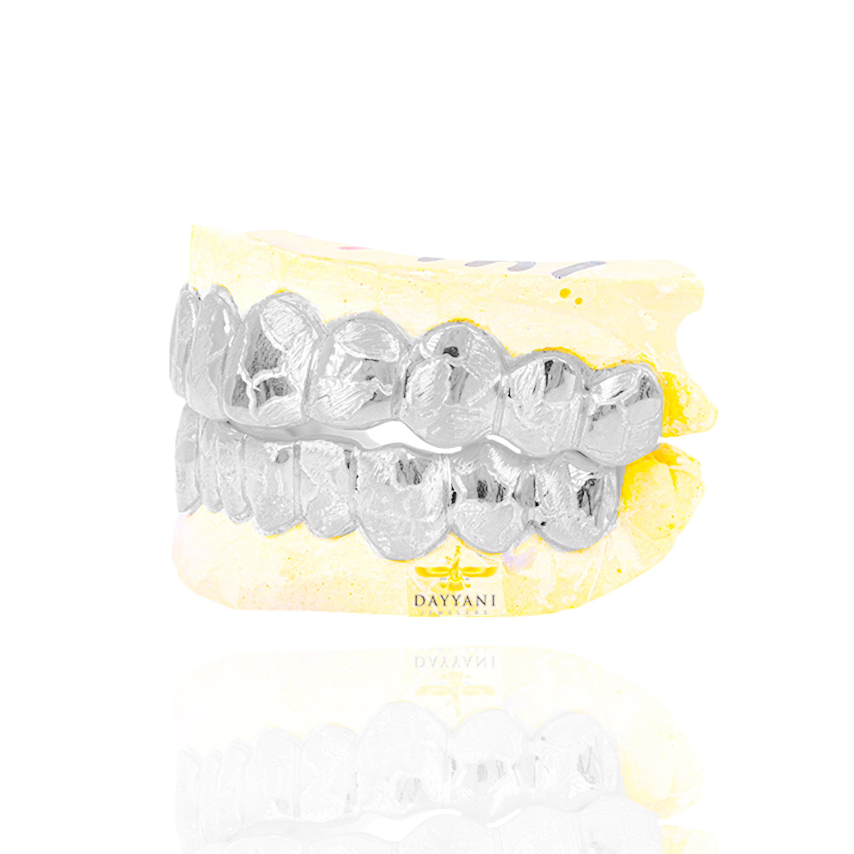 Custom Nugget Design Outline Gold Grillz