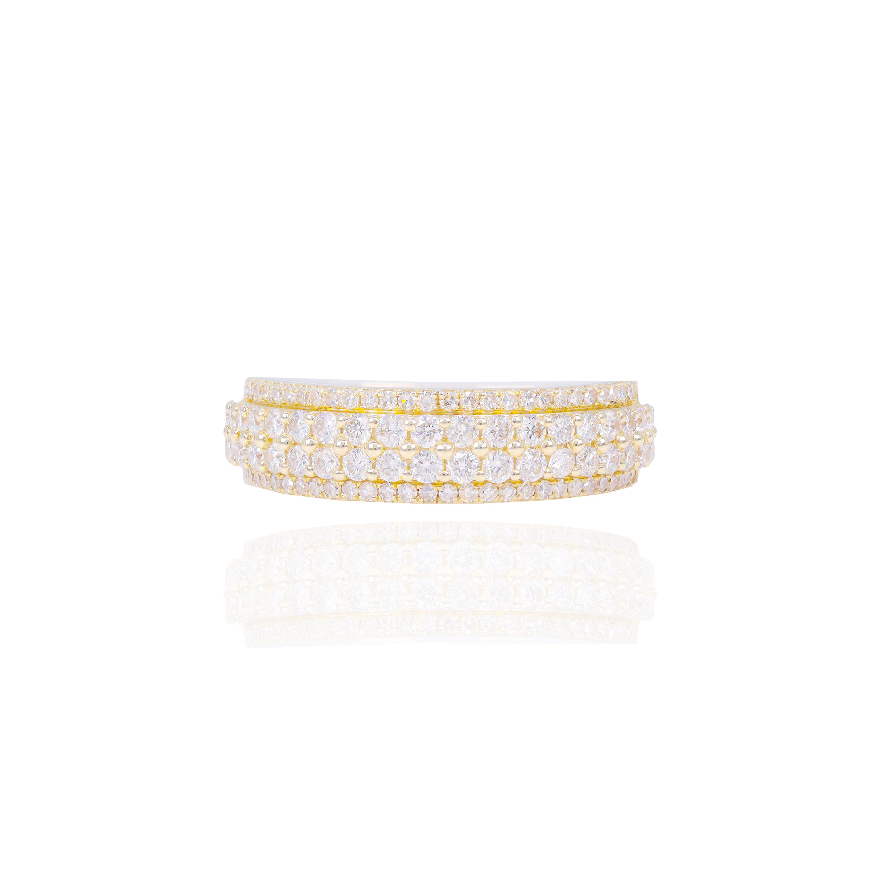 Pear Shape Diamond Engagement Ring with Halo (Trio-Set)