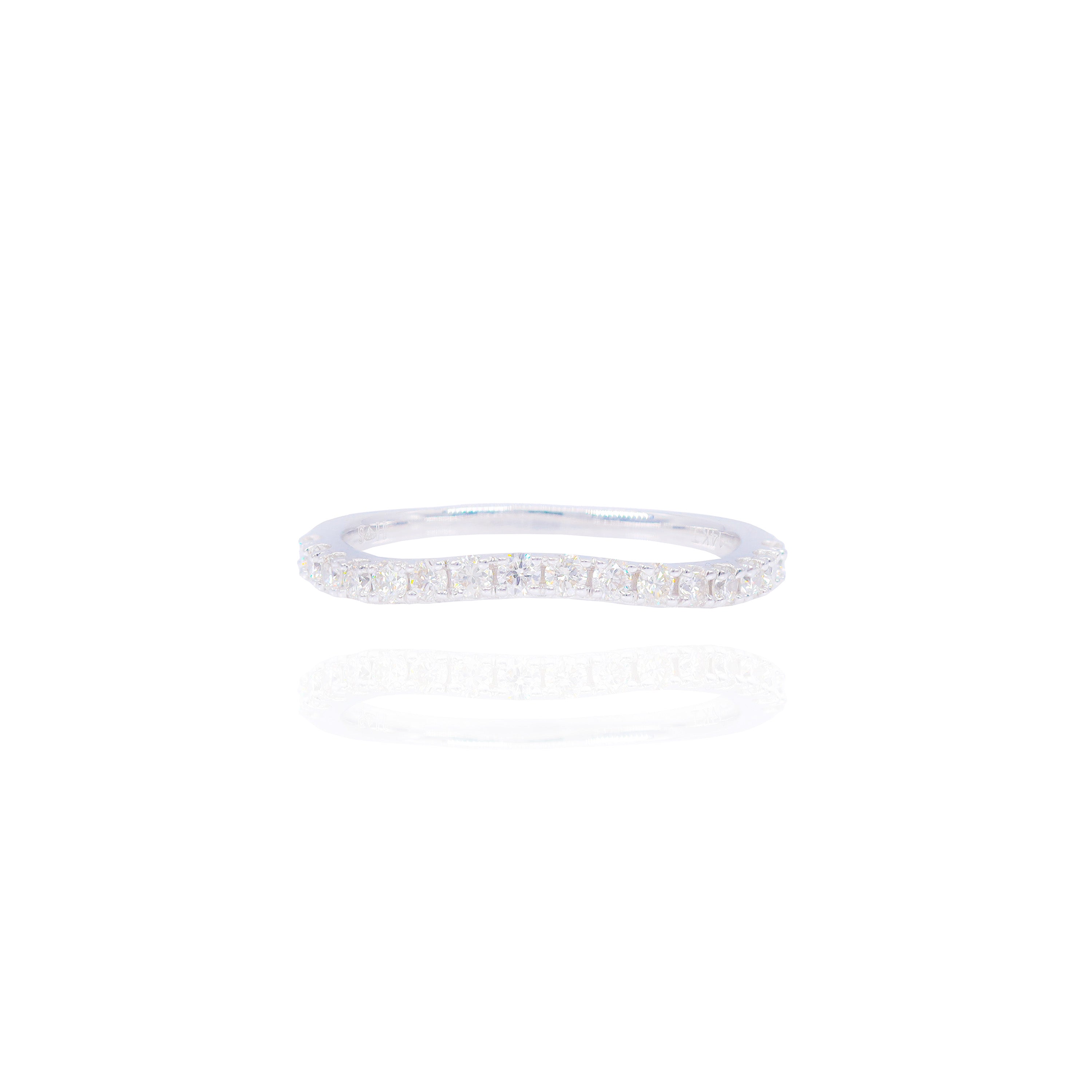 Pear Shape Diamond Engagement Ring & Band