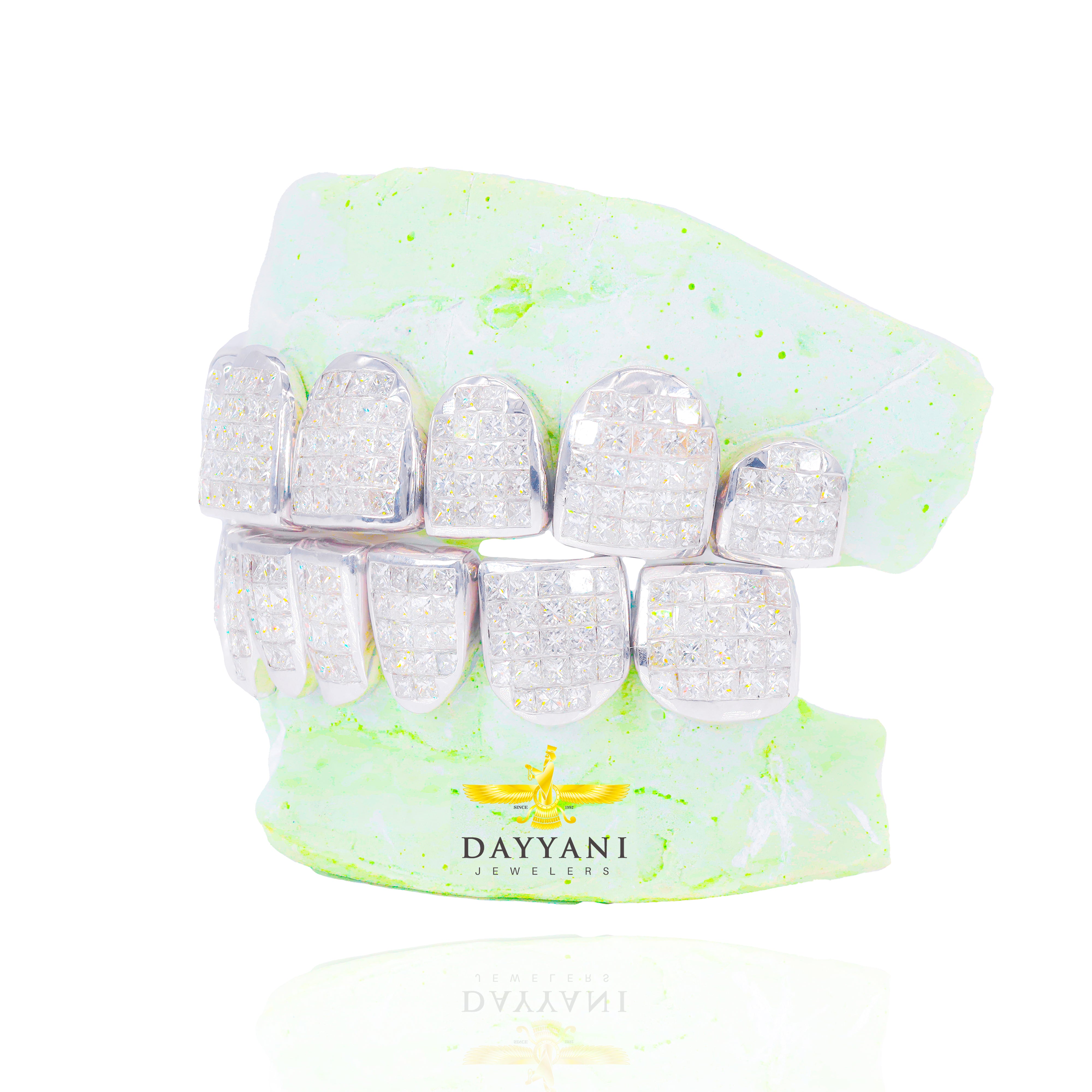 Custom VS Diamond Grillz Hand Set Natural Princess Cut Diamond Gold Grillz (Invisible Setting)