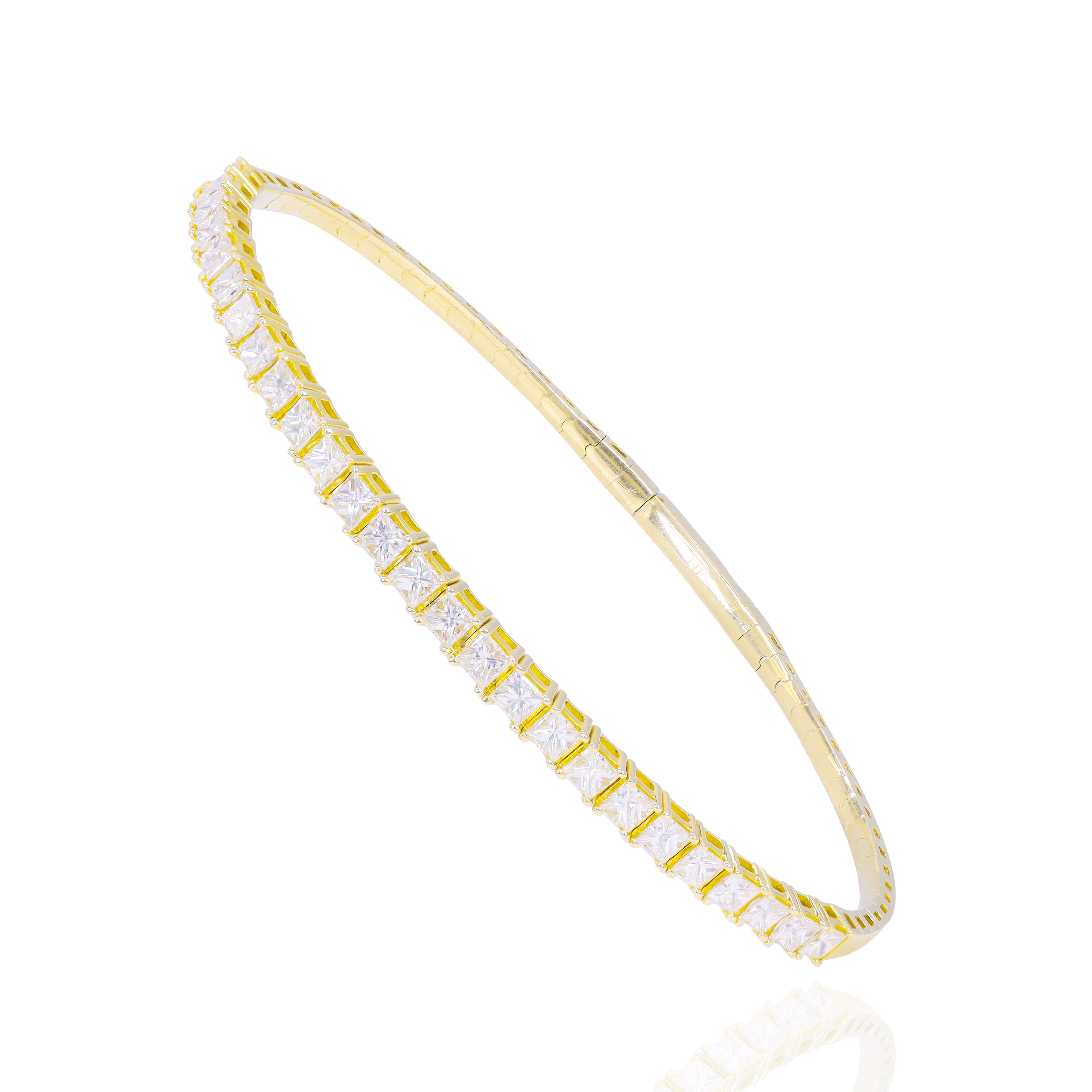 13-Pointer Princess Cut Flexible Bangle Diamond Bracelet
