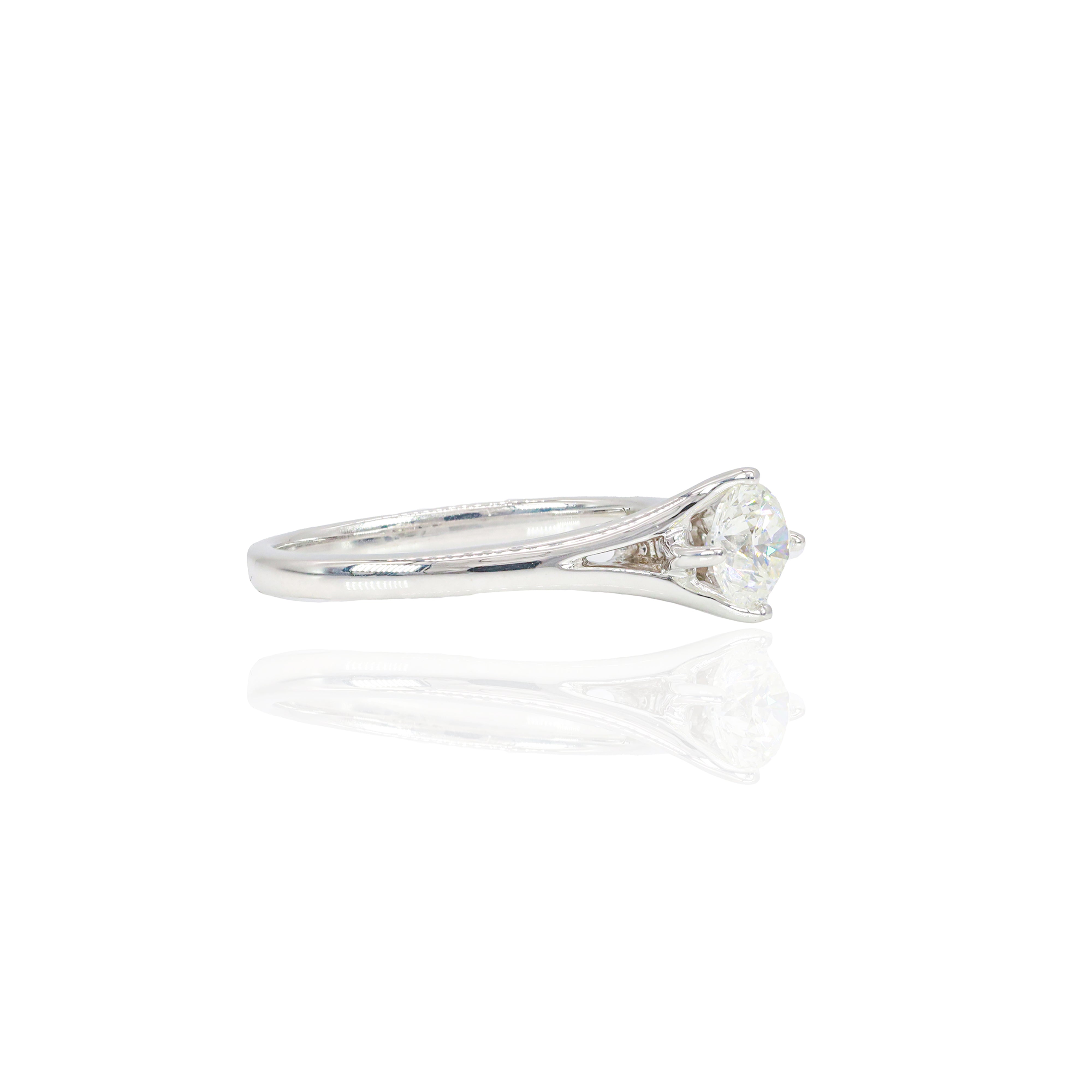 Solitaire Round Diamond Engagement Ring