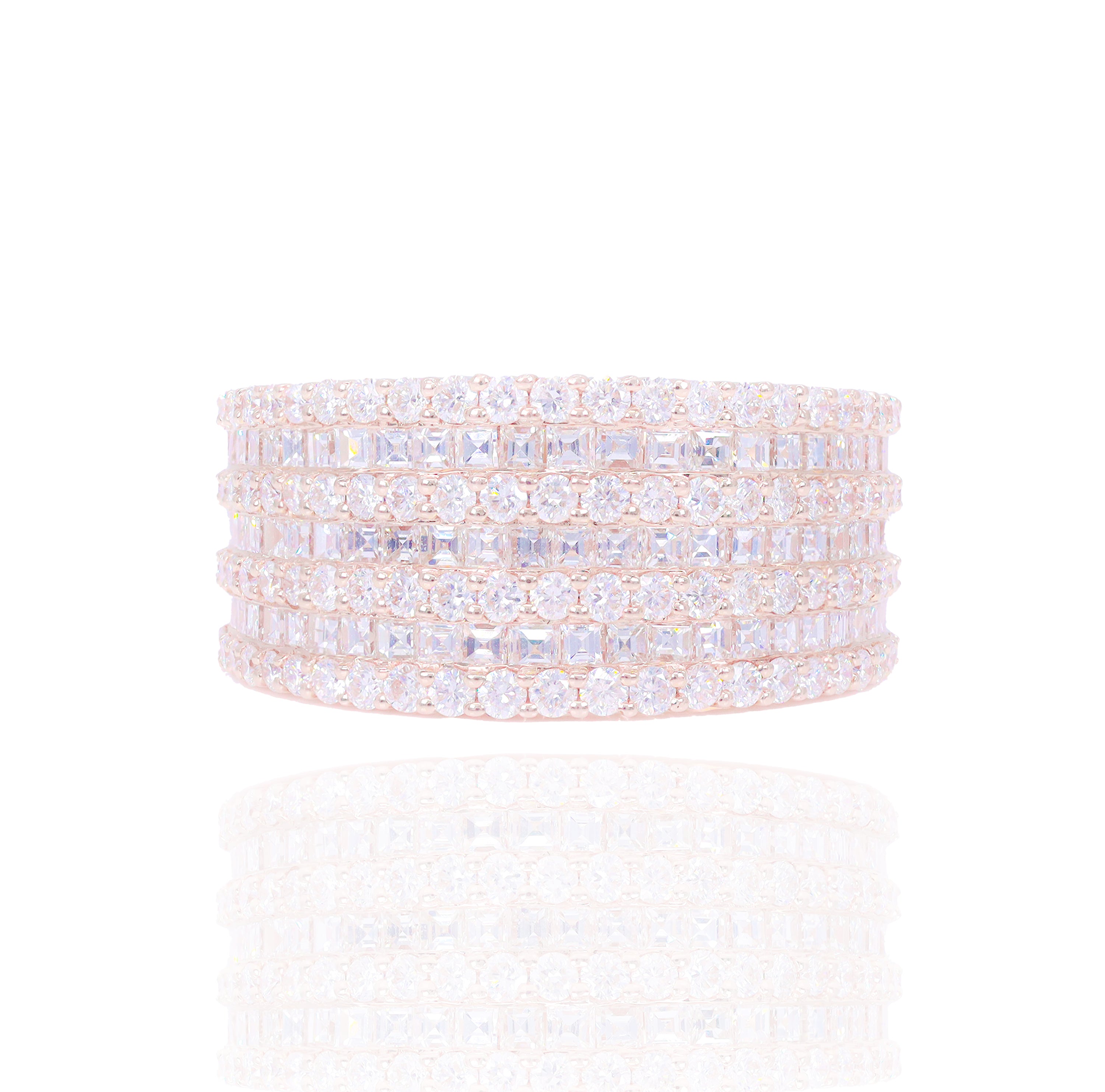 Carré Cut and Round Diamond Ring