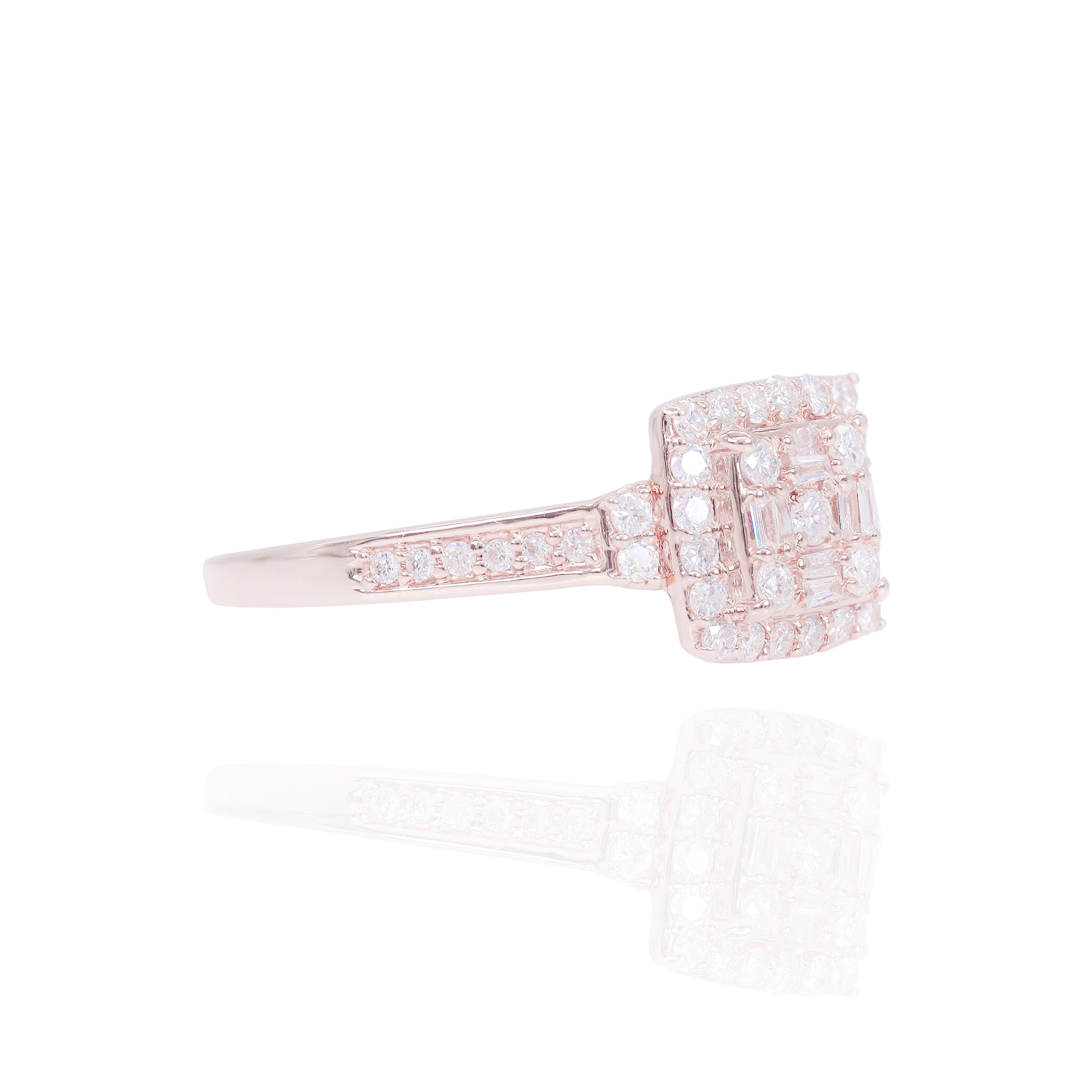 Princess Shape Diamond Engagement Ring w/ Diamond Halo