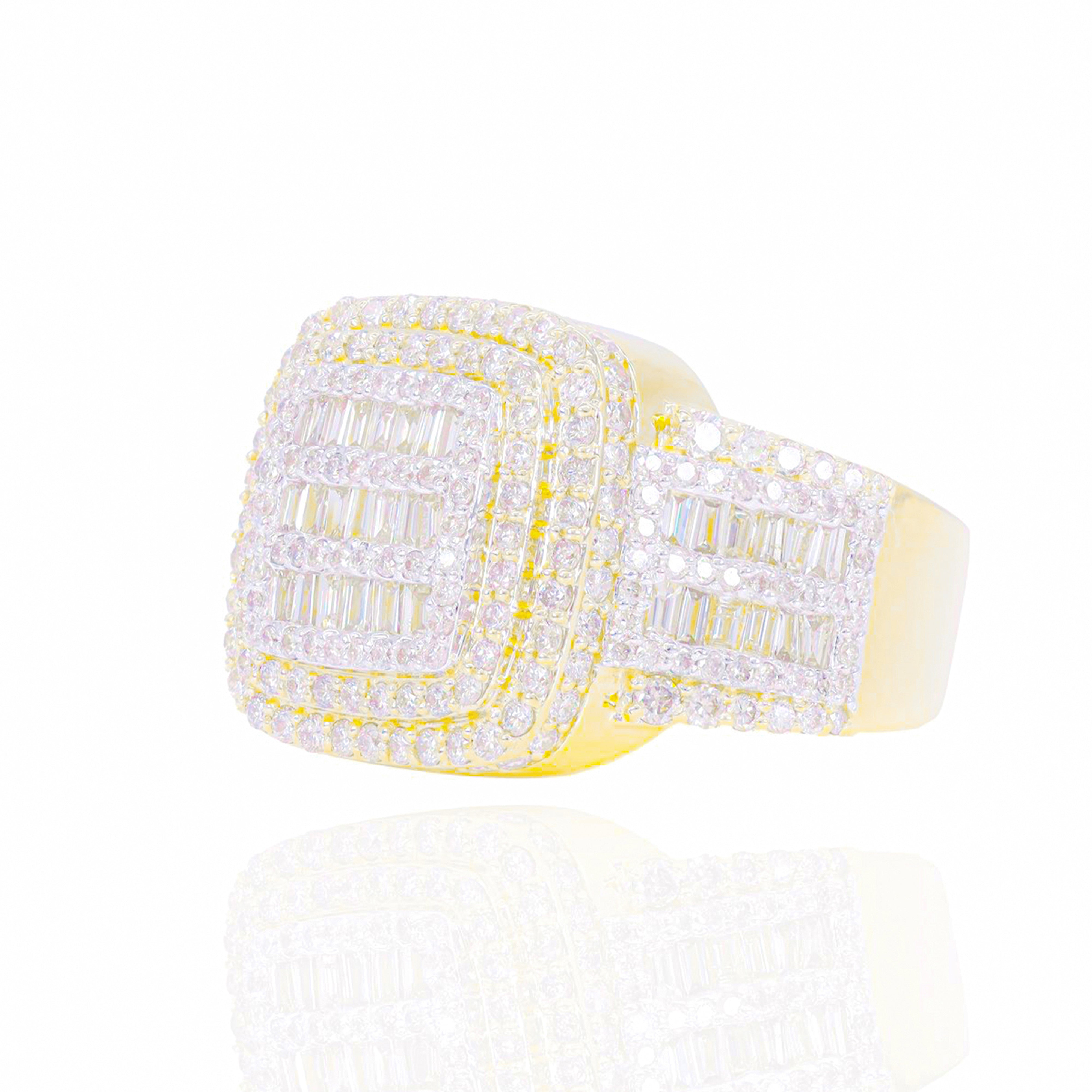 Square Baguette & Round Diamond Ring