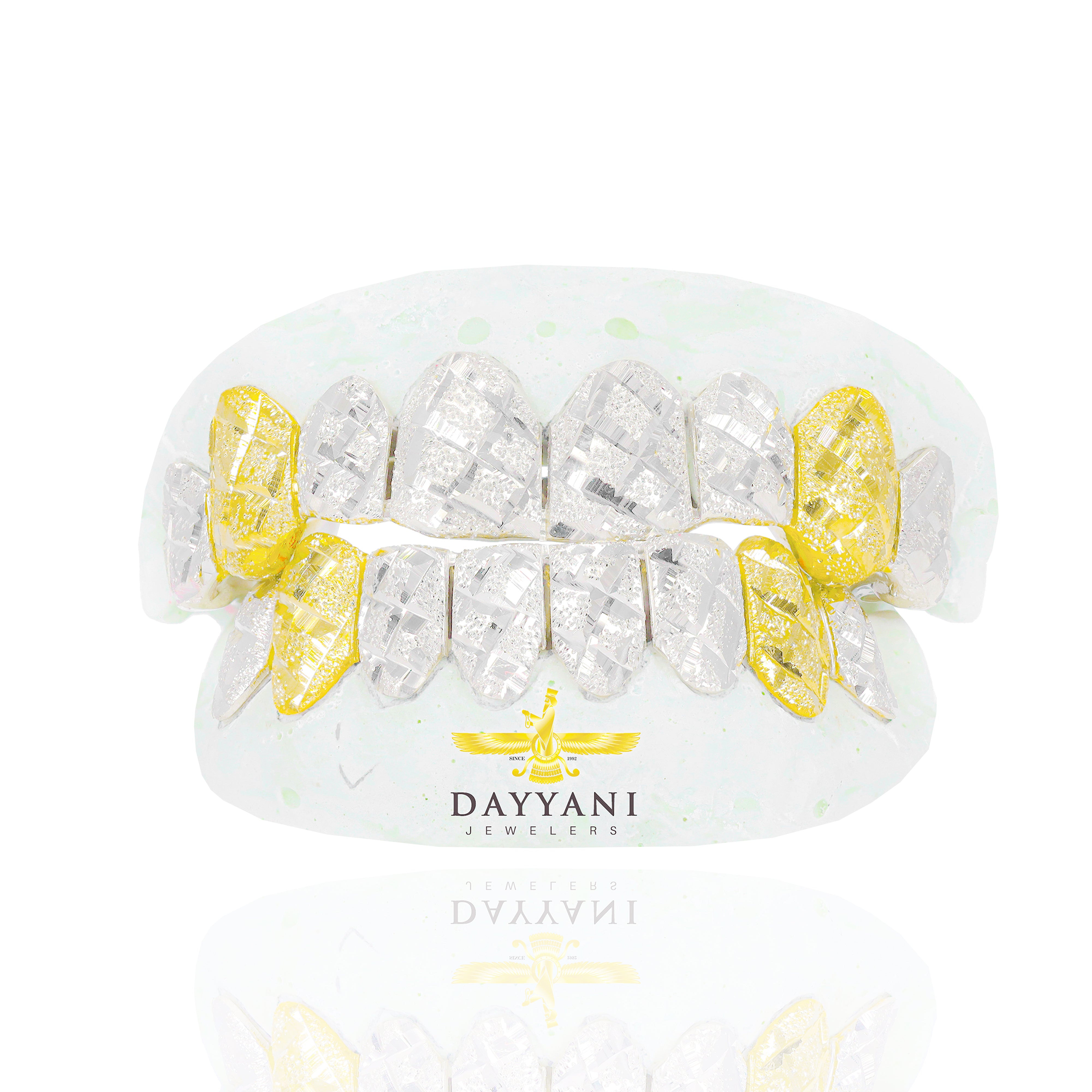 Custom 6 OR 8 Teeth Diamond Cut & Diamond Dust Gold Grillz with ANY Color Fangs