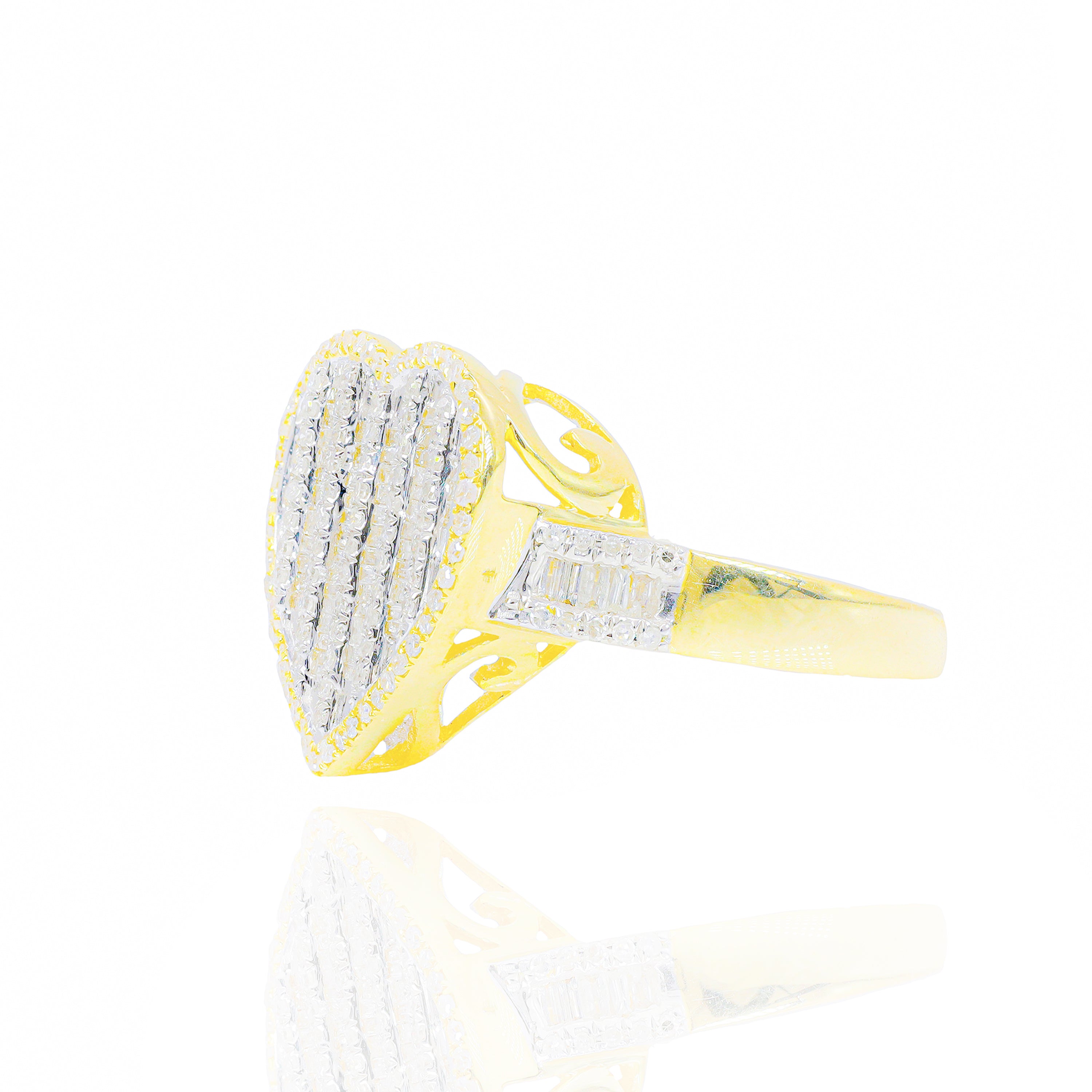 Baguette & Round Diamond Heart Ring