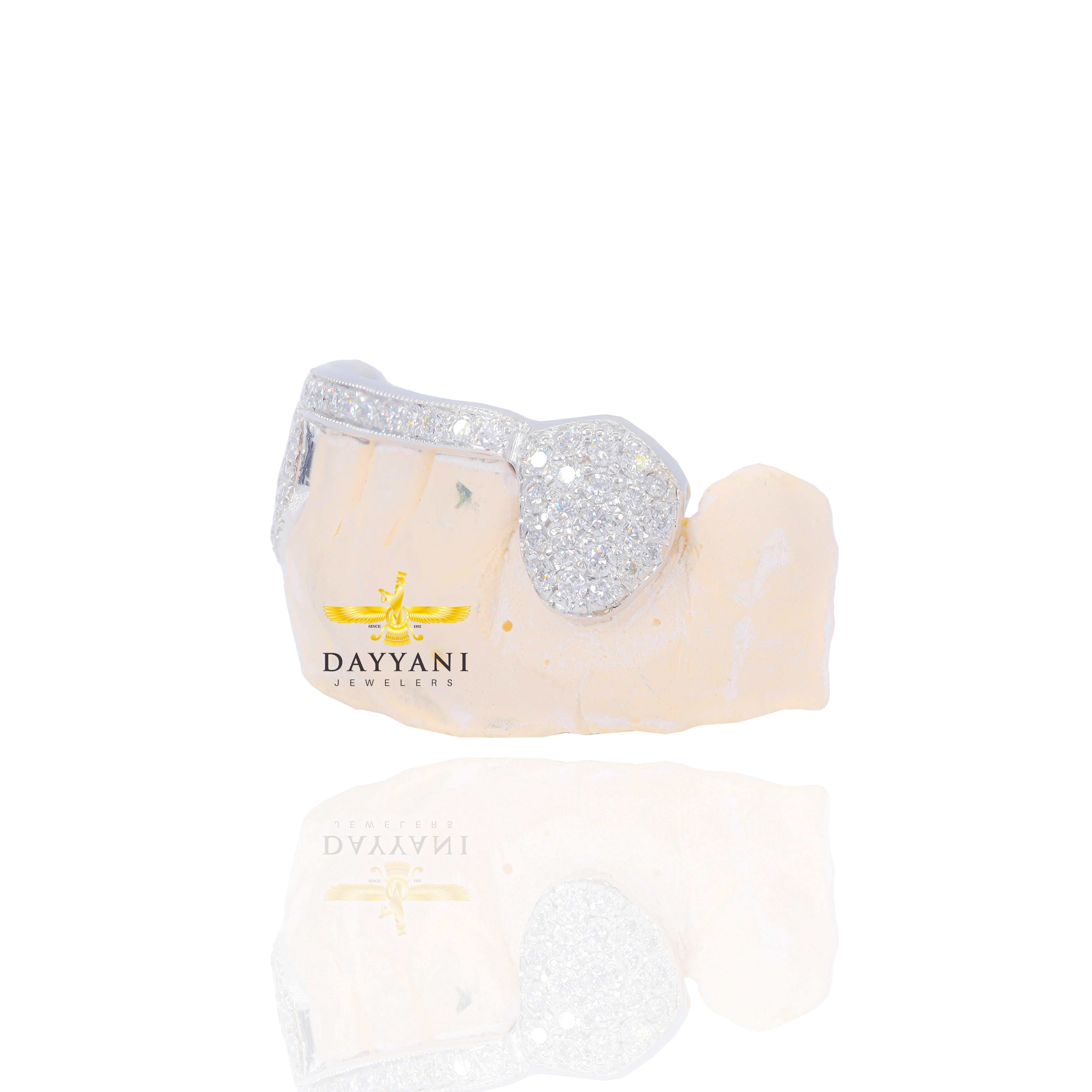 Custom One Row Diamond Bar with Diamond Fangs Gold Grillz
