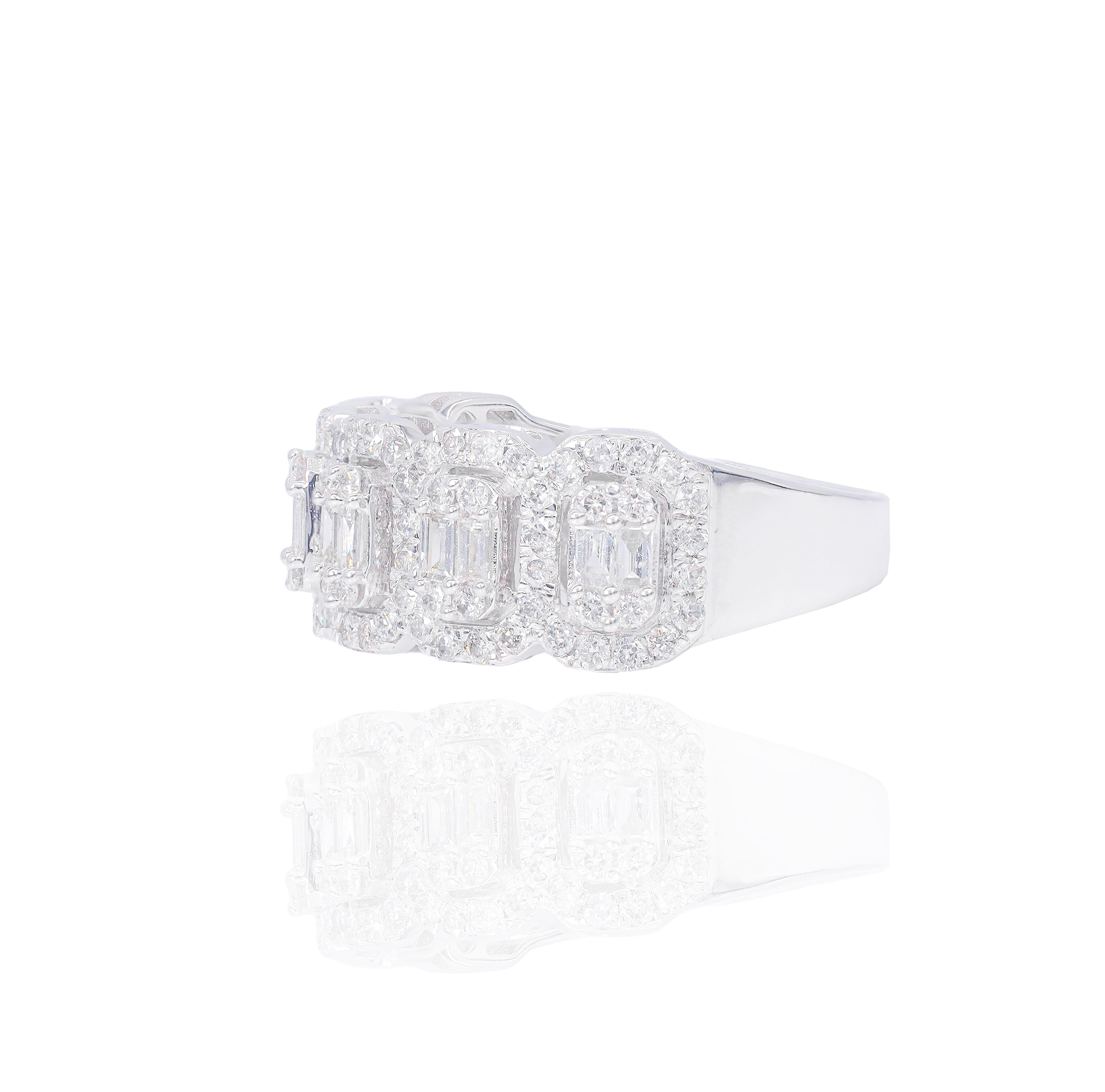 6 Sectional Diamond Ring w/ Baguette Center
