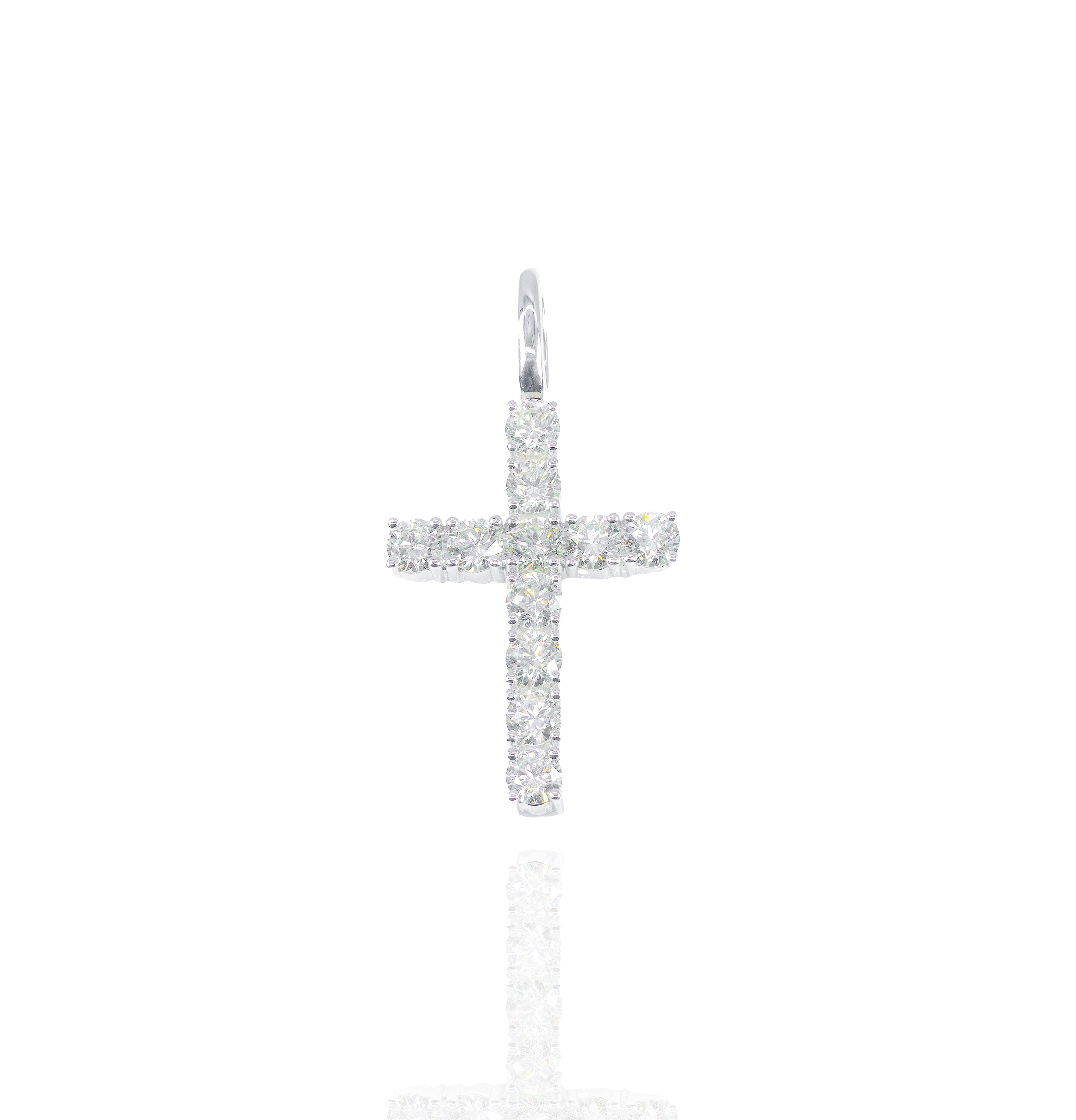 10-Pointer Cross Diamond Pendant