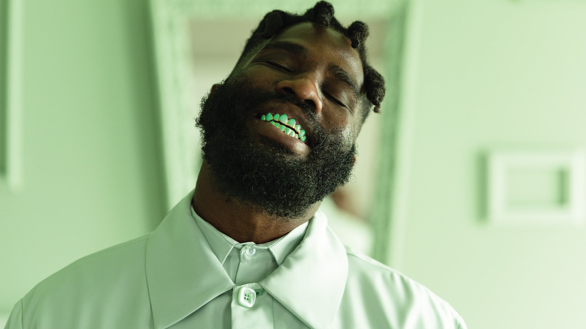 Custom Official 8 on 8 TOBE NWIGWE 'Mint Condition' Gold Grillz