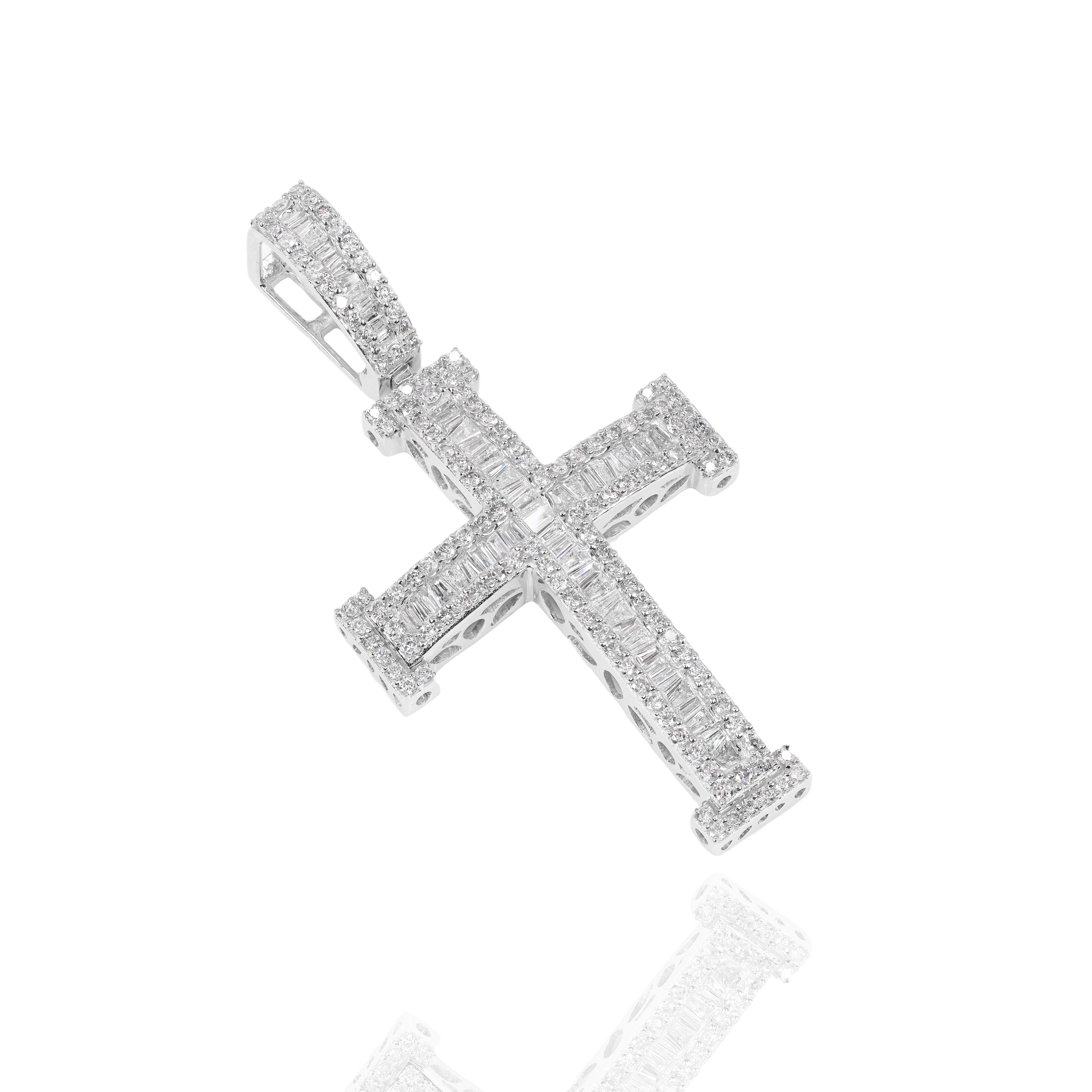 Baguette Diamond Cross With Column Border Pendant